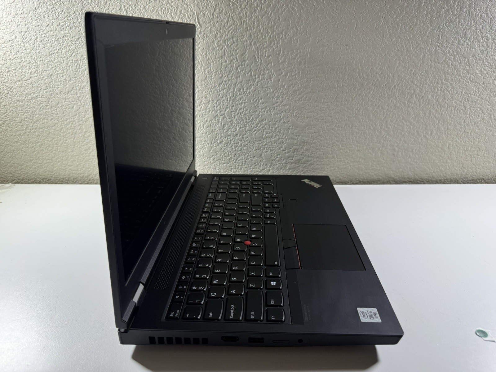 LENOVO THINKPAD P15 GEN 1 | CORE I7-10850H 512GB 16GB RAM WIN 11 NVIDIA T1000