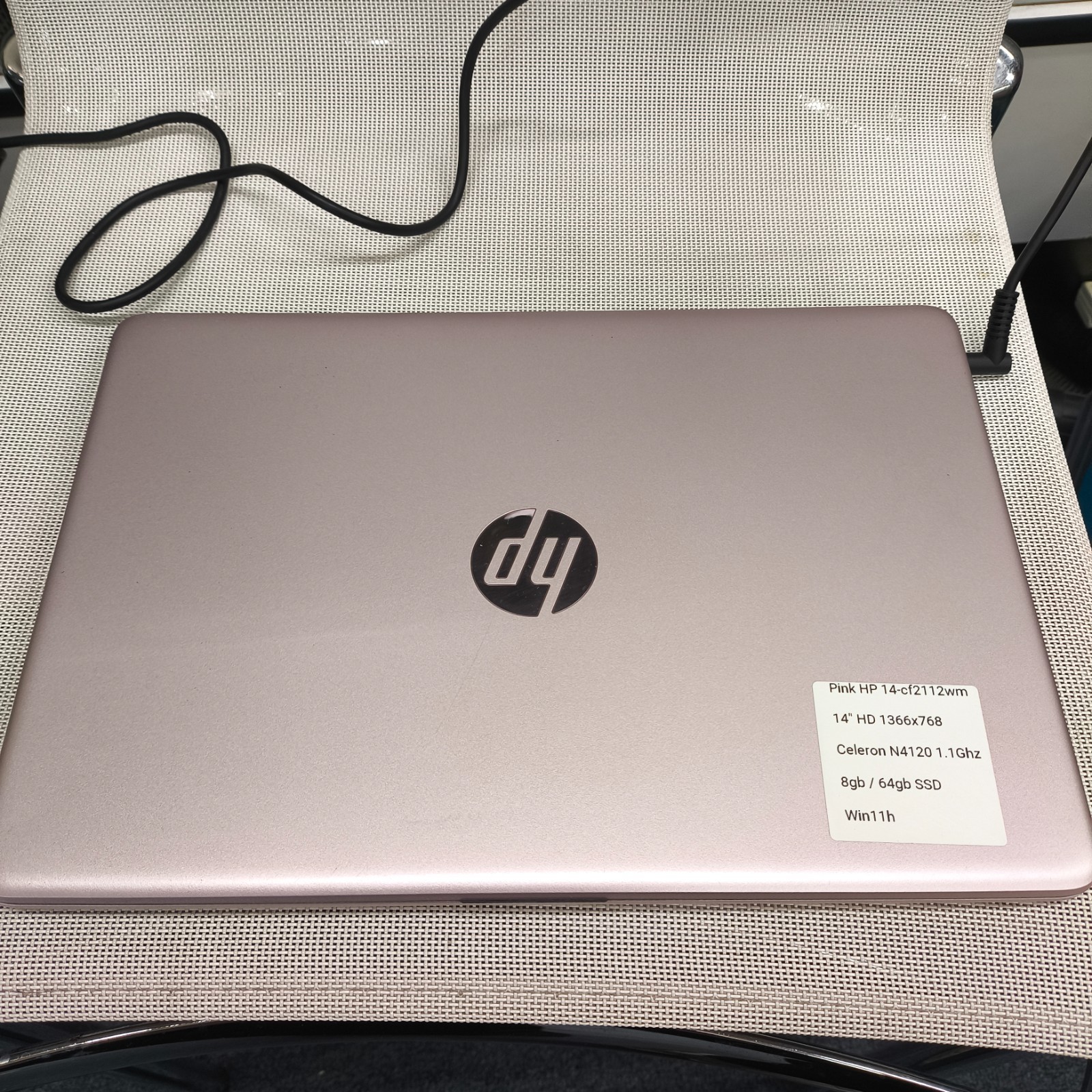 HP 14-Pink Laptop Win 11 Home 4GB / 64GB Works Great