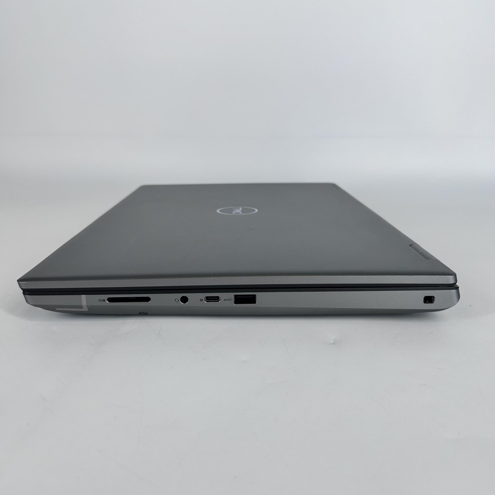 Dell Precision 7780 17.3 FHD 2.2 GHz i9-13950HX 64GB 512GB SSD RTX 4000 Ada