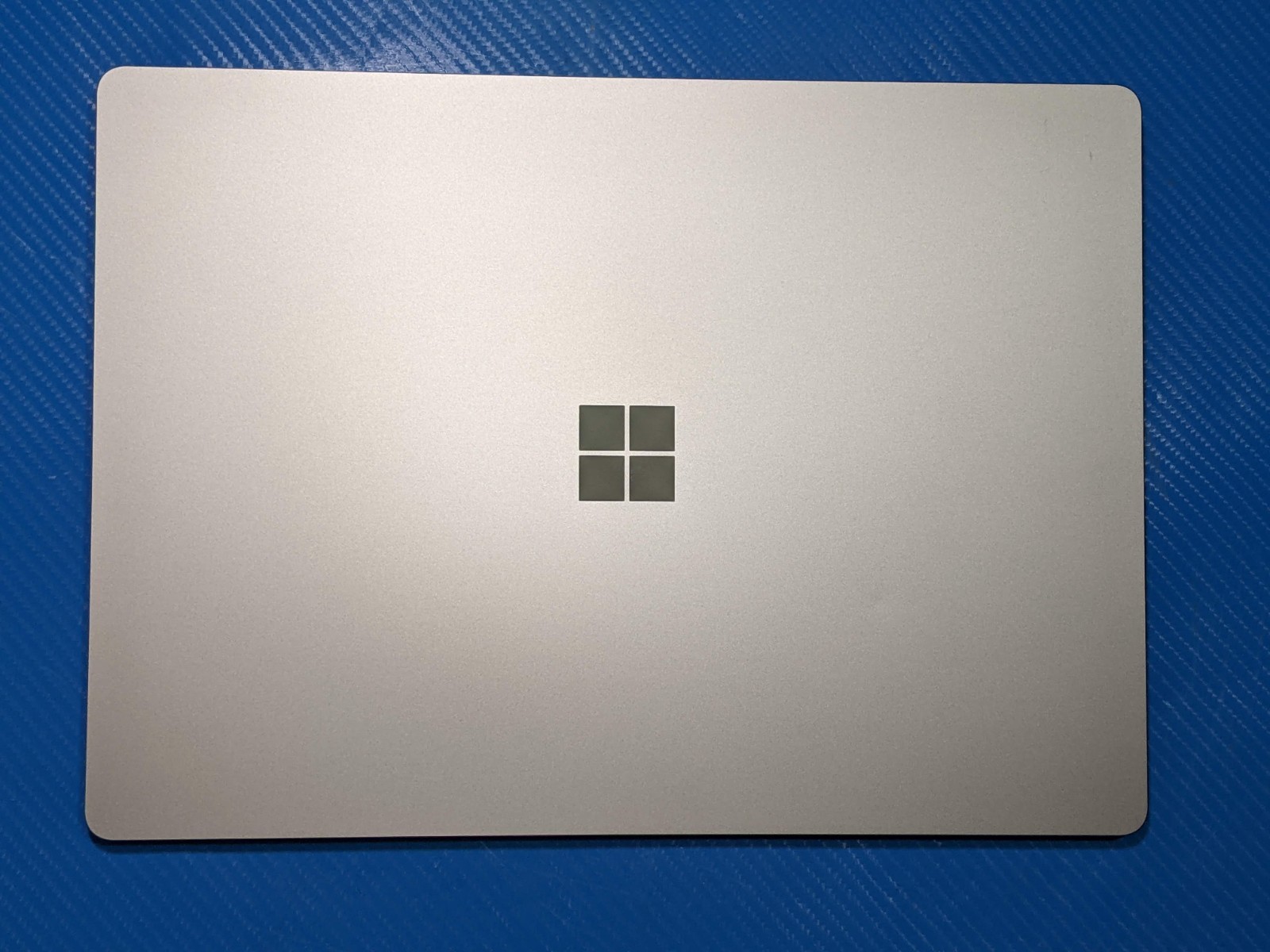 MS Surface Laptop 4 1950:1951 13.5″ 2256×1504 TOUCH i5-11th 2.6GHz 8GB 256GB +PA