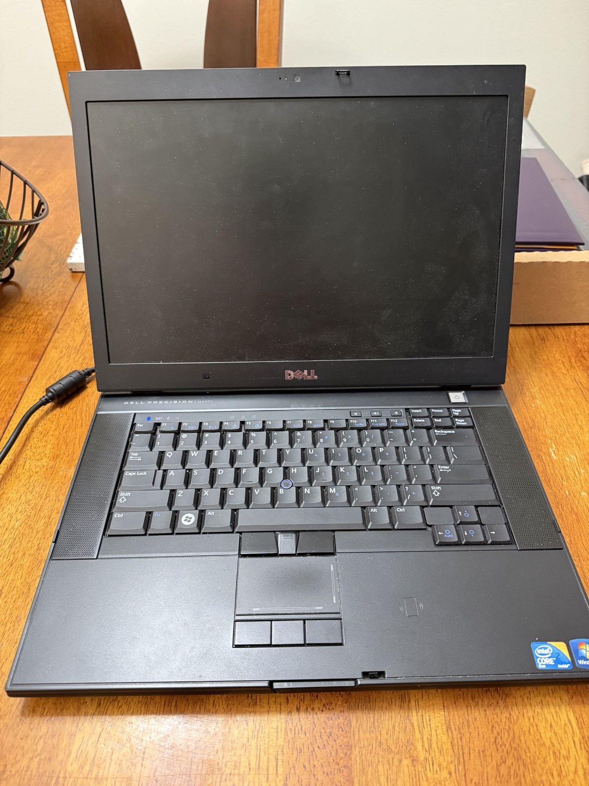 DELL PRECISION M4400 Laptop Intel CORE2 DUO T9900 3.06GHz 4GB RAM 250GB HDD