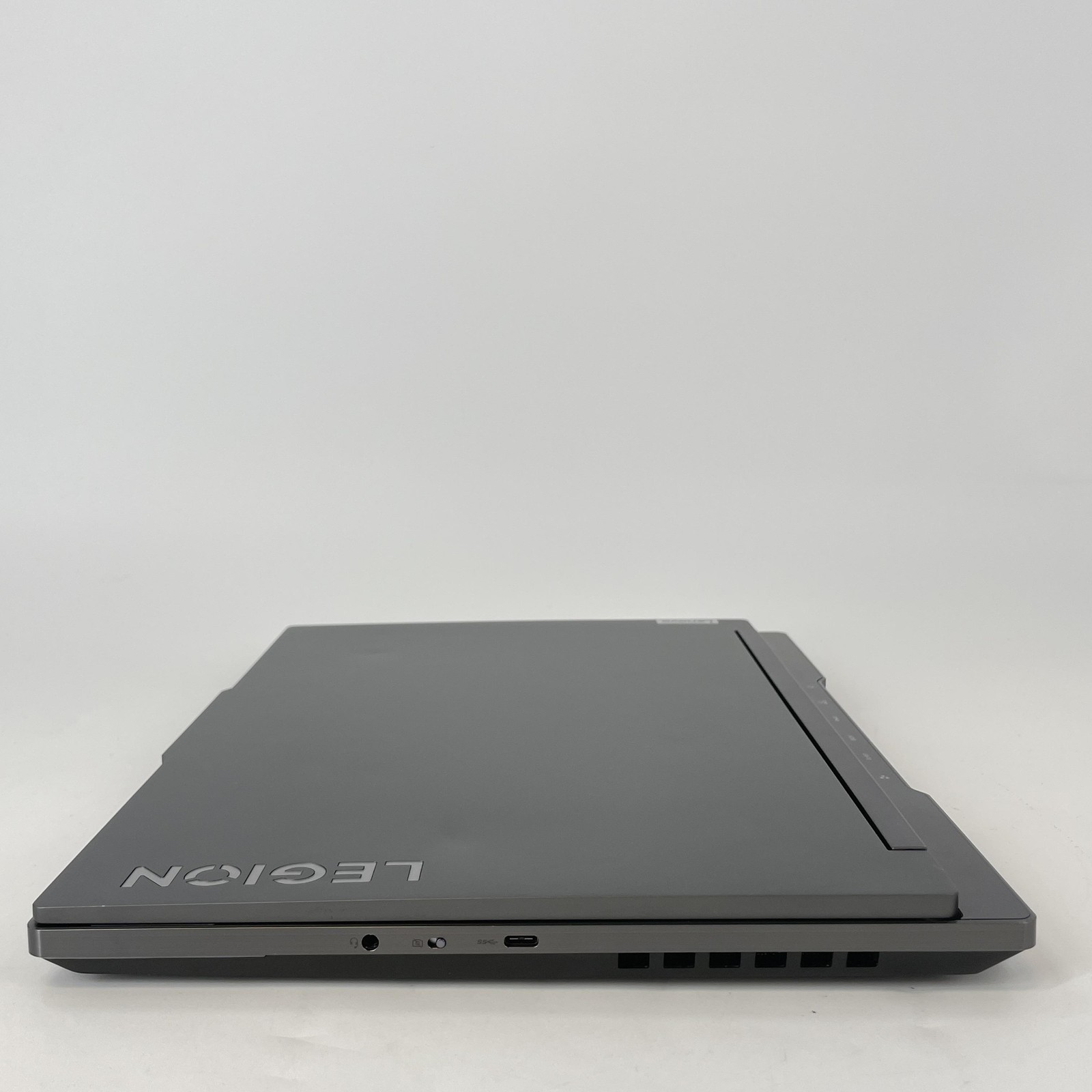 Lenovo Legion 7i 16 Gray 165Hz QHD+ 2.3 GHz i9-12900HX 32GB 2TB SSD RTX 3080 Ti