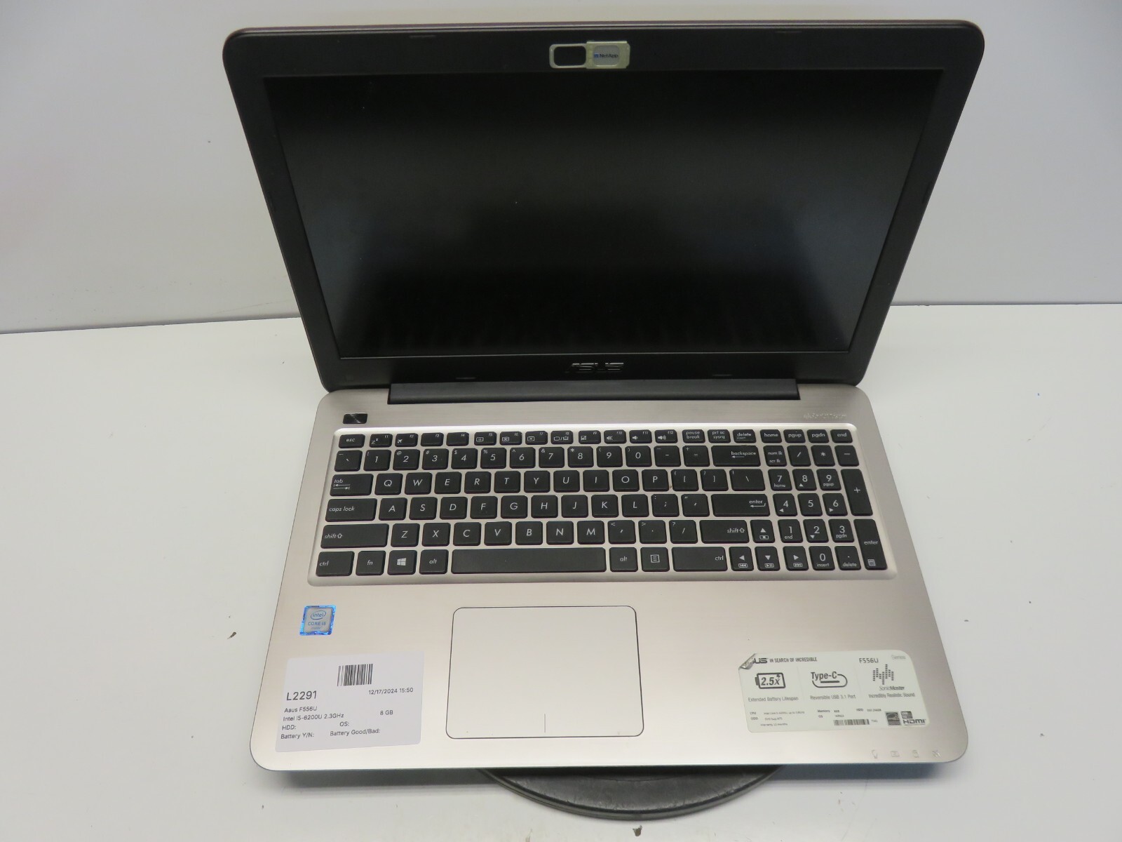 Asus F556U Intel i5-6200U 2.3GHz 8 GB NO HDD No Batt