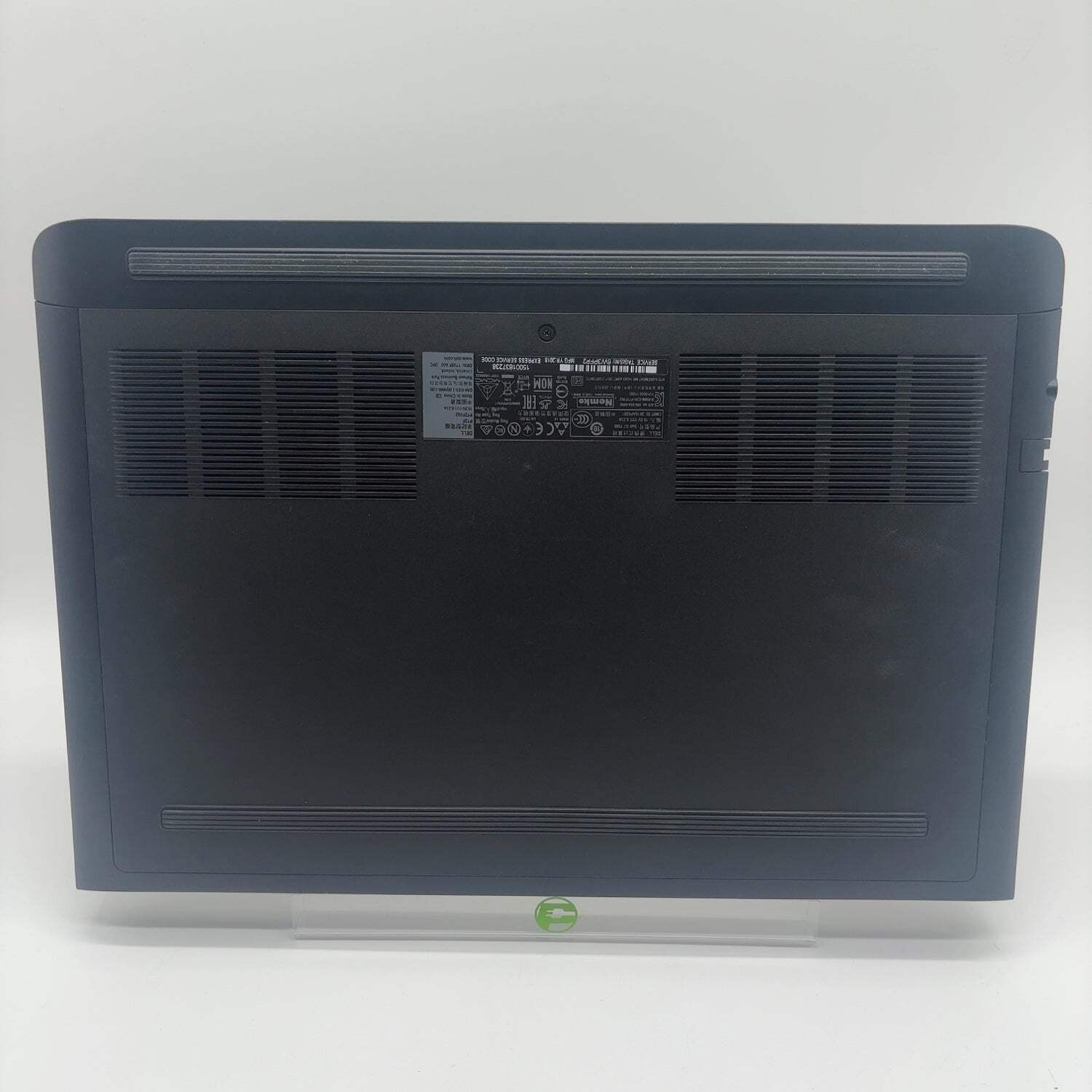 Dell G7 7588 15.6″ i7-8750H 2.2GHz 8GB RAM 256GB SSD GeForce GTX 1060 Max-Q