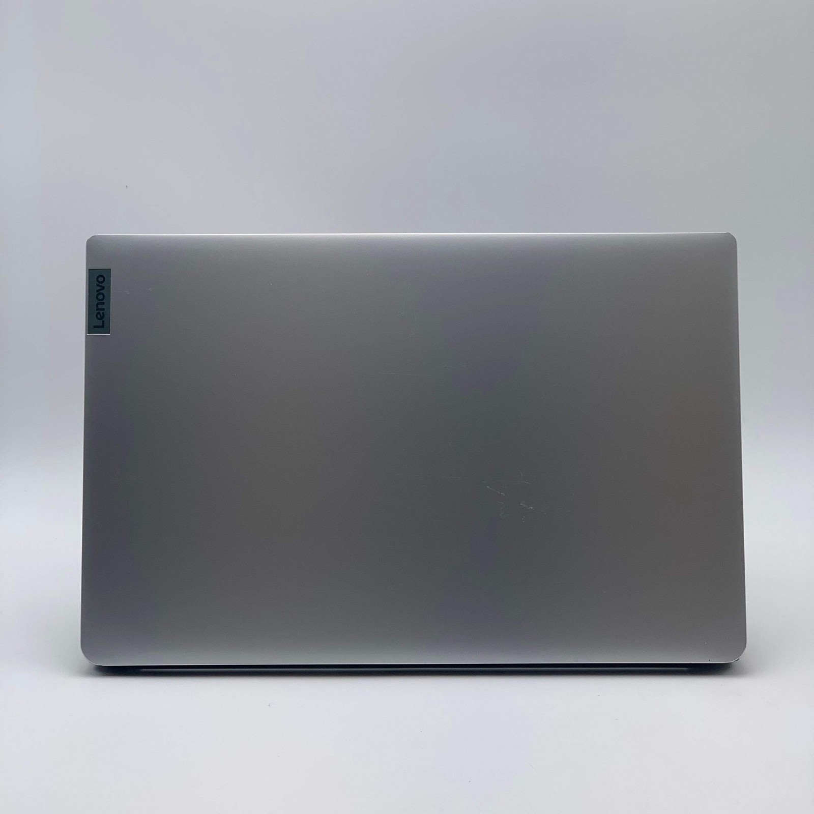 Lenovo IdeaPad 1 15ALC7 15.6″ Ryzen 7 5700U 1.8GHz 12GB RAM 512GB SSD