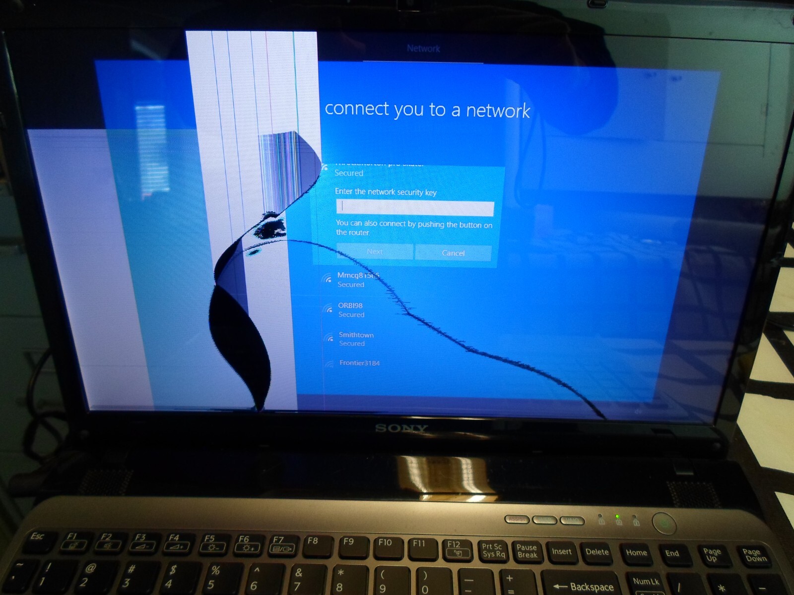 Sony VAIO damaged PCG-7173L Intel Core 2 Duo 1GB RAM 120GB HDD CRACKED SCREEN