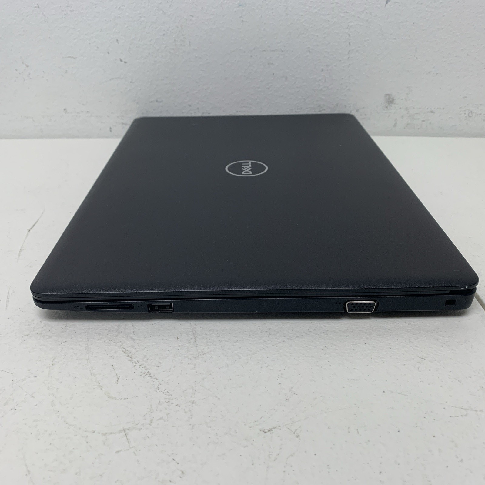 Latitude 3490 i5-7200u 2.5GHz 256GB SSD 8GB RAM Windows 11 Pro Education