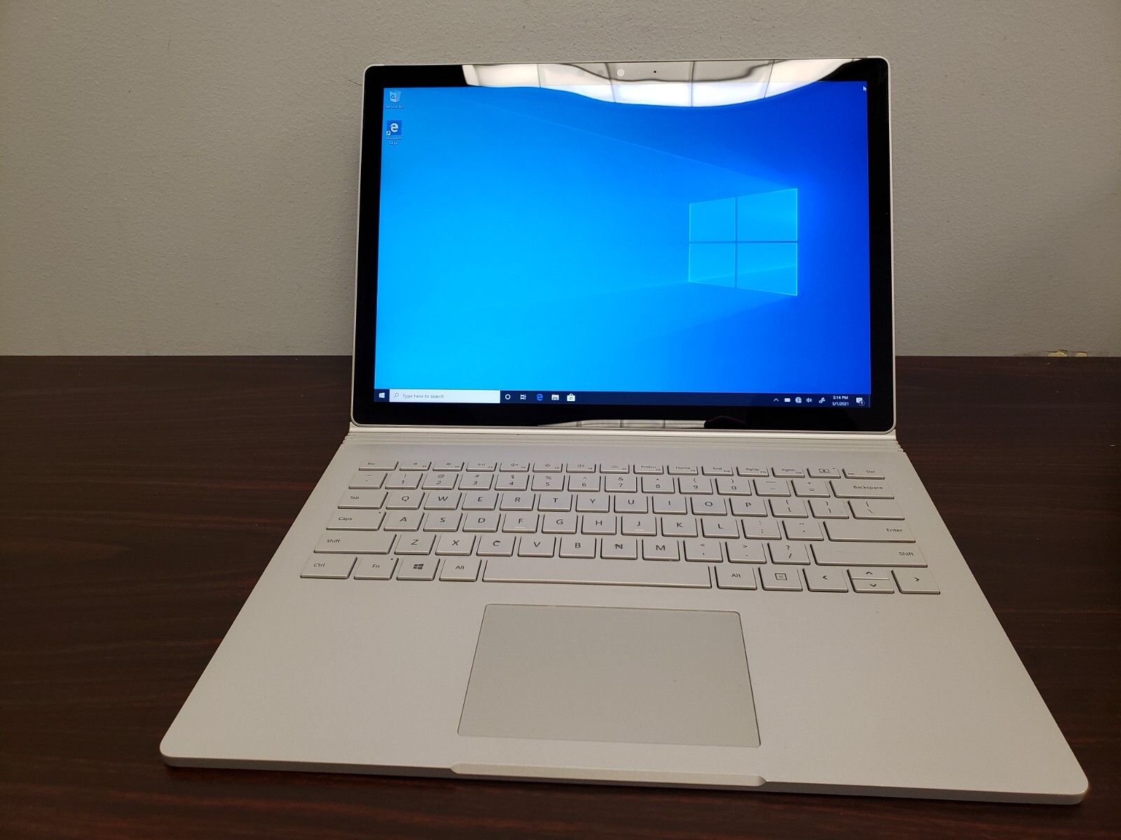 Microsoft Surface Book 2 laptop w/power adapter