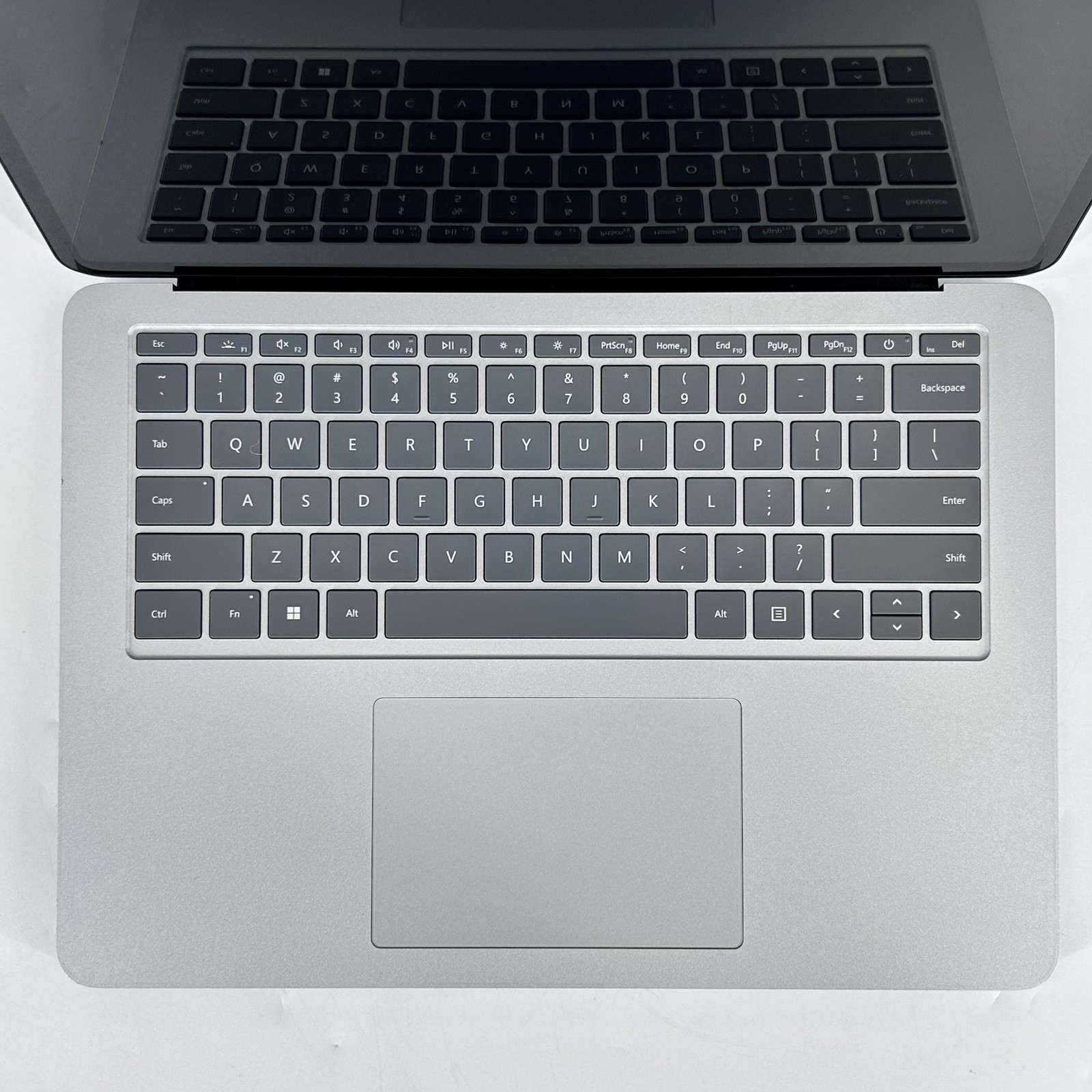 Microsoft Surface Laptop Studio 14.4 2K TOUCH i7-11370H 32GB 1TB SSD RTX 3050 Ti