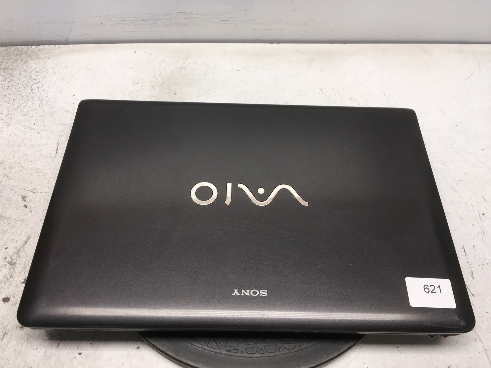 Sony Vaio VPCEB33FM Intel Core i3-370M 2.4GHz 4 GB NO HDD No Batt