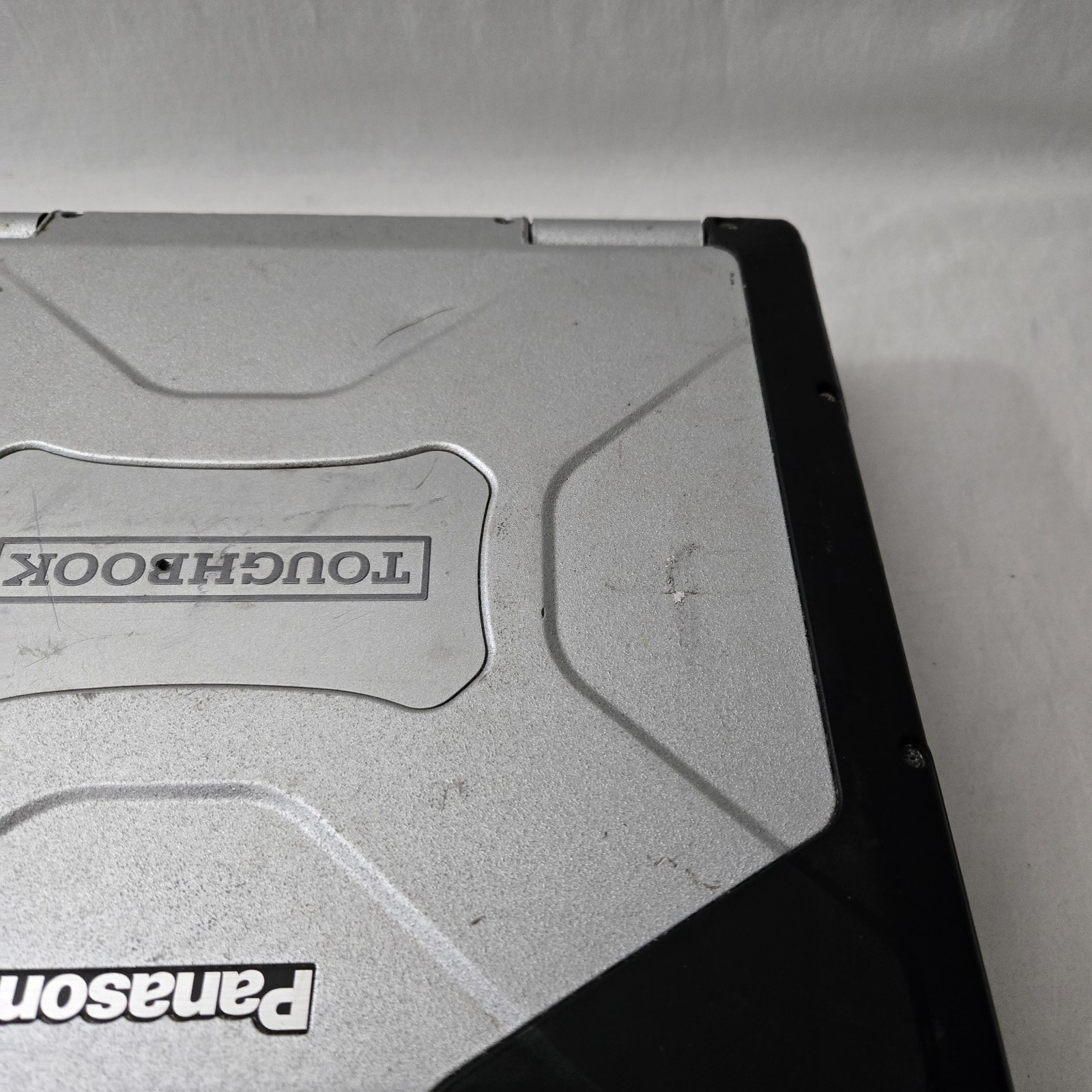 Panasonic Toughbook CF-31 MK5 i5-5300U 2.3GHz 256GB SSD 8GB Ram W11 — Grade C
