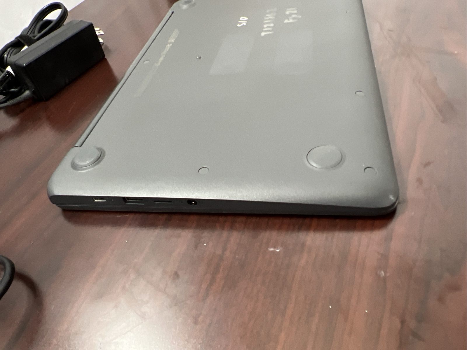Lot Of 5 HP Chromebook 14A G5 14 inch | 32GB | AMD A6 | 1.8GHz| 4GB RAM – Gray