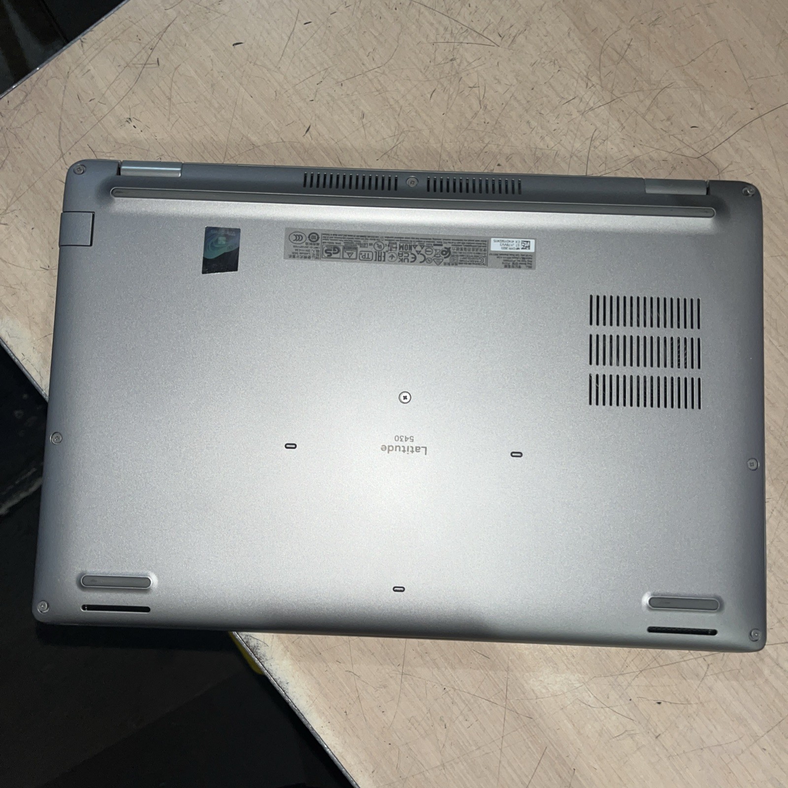 DELL LATITUDE 5530 INTEL CORE I5 12TH GEN 16GB RAM NO HD