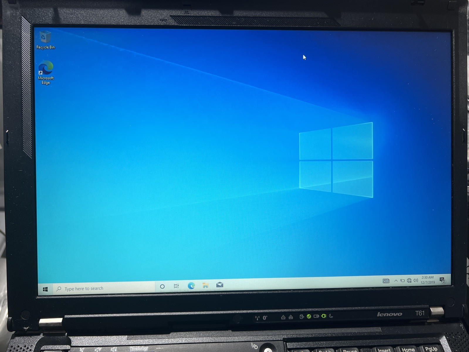 IBM Lenovo ThinkPad T61 14″ LCD T7300 2.00GHz 2GB RAM 112GB HDD Windows 10 PRO