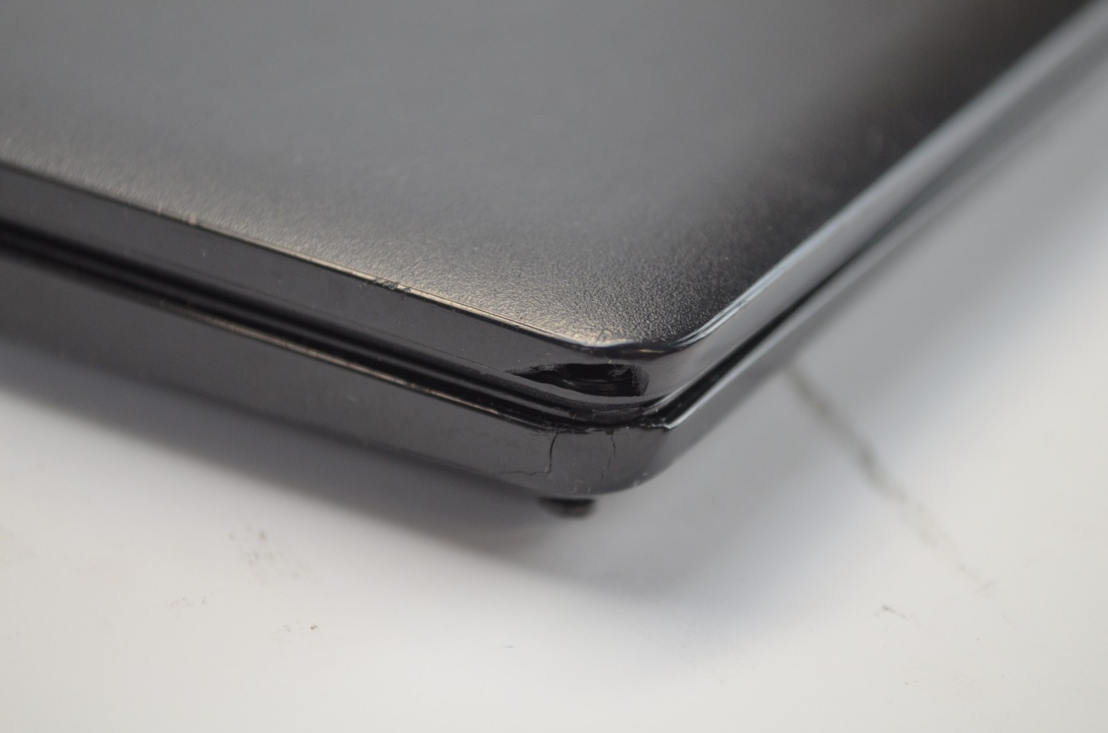 Dell Latitude 3400 14″ i5-8265U 1.6GHz 8GB RAM 256 M.2 Good Batt Win11 GRADE B