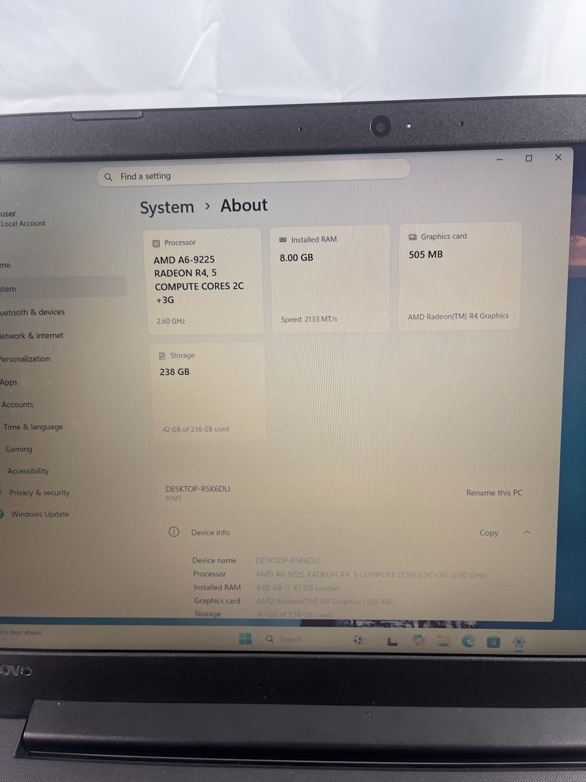 Lenovo V145-15AST | AMD A6-9225 | 8GB RAM | 256GB SSD | Windows 11 | Wi-Fi | Cha