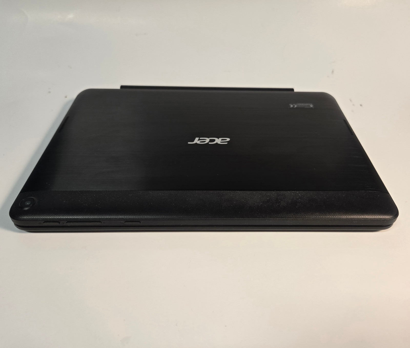 Acer One 10 D16H1