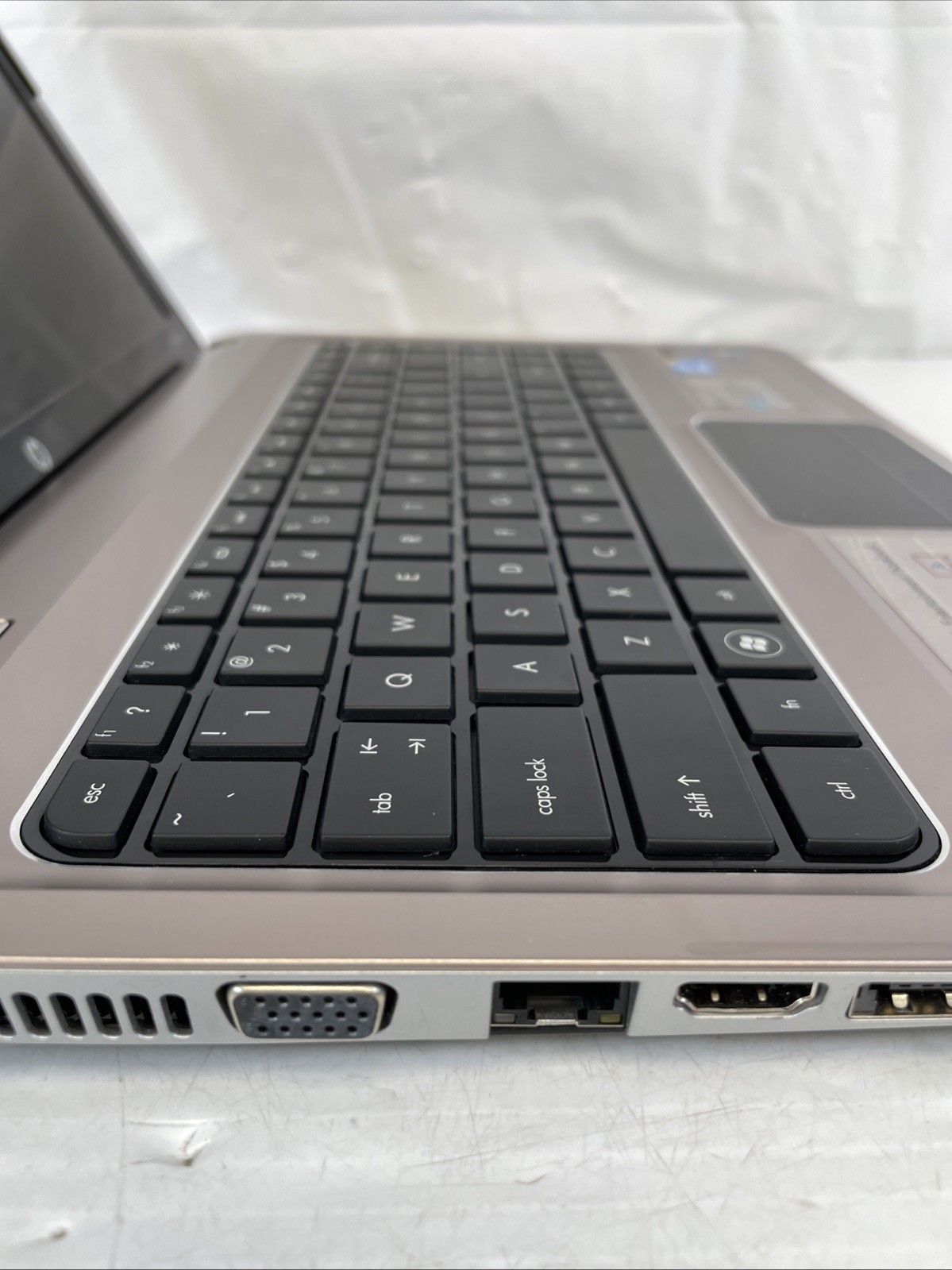 HP Pavilion DM4-1165DX Intel i5-450M 2.4GHz 4GB RAM 500GB HDD Windows 10 Pro