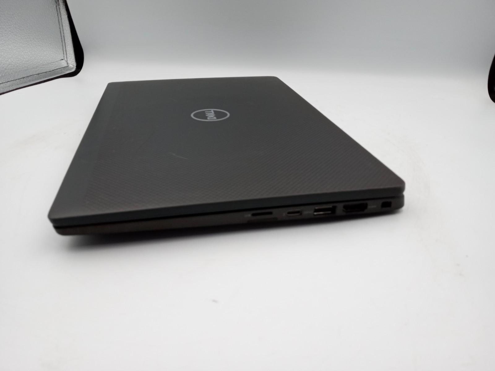 Dell Latitude 7420 14″ Laptop Intel Core i7-1185G7 16GB RAM 128GB SSD Windows 11