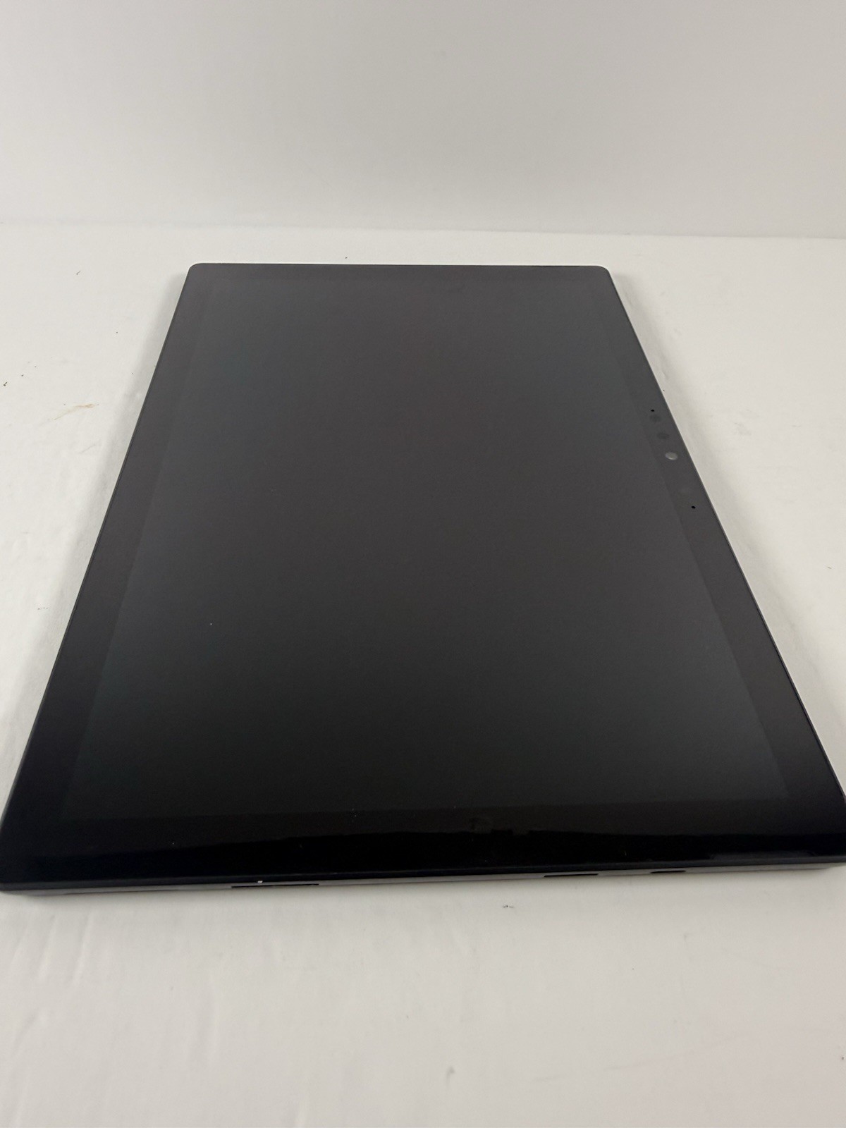 Microsoft Surface Pro 7 1866 8GB RAM, i5-1035G4, 1.10GHz, 256GB SSD Win11 Black