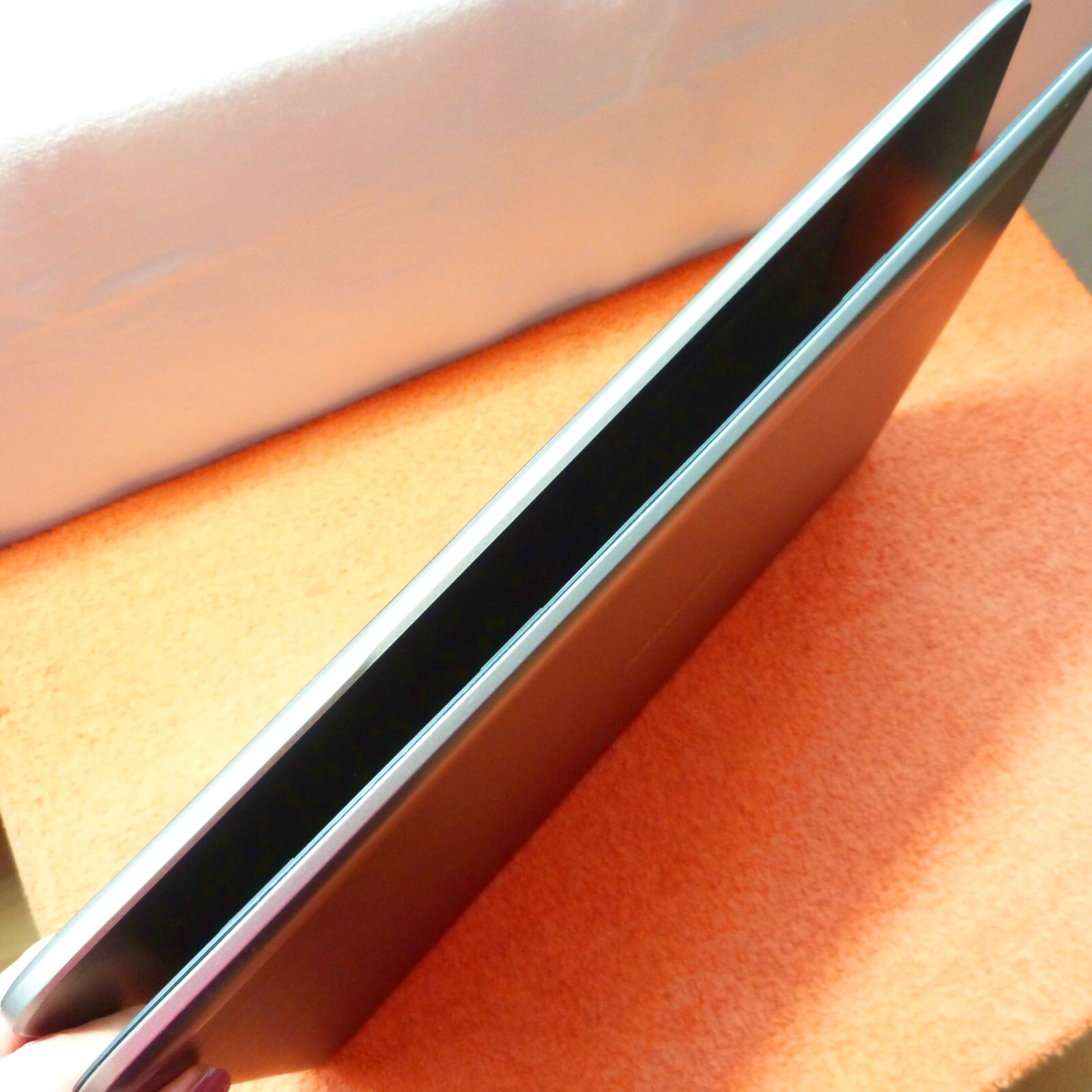 Medion S6417 METAL l 15″ FULLHD Ultrabook DOLBY l 1TB Windows 10 l 8GB RAM
