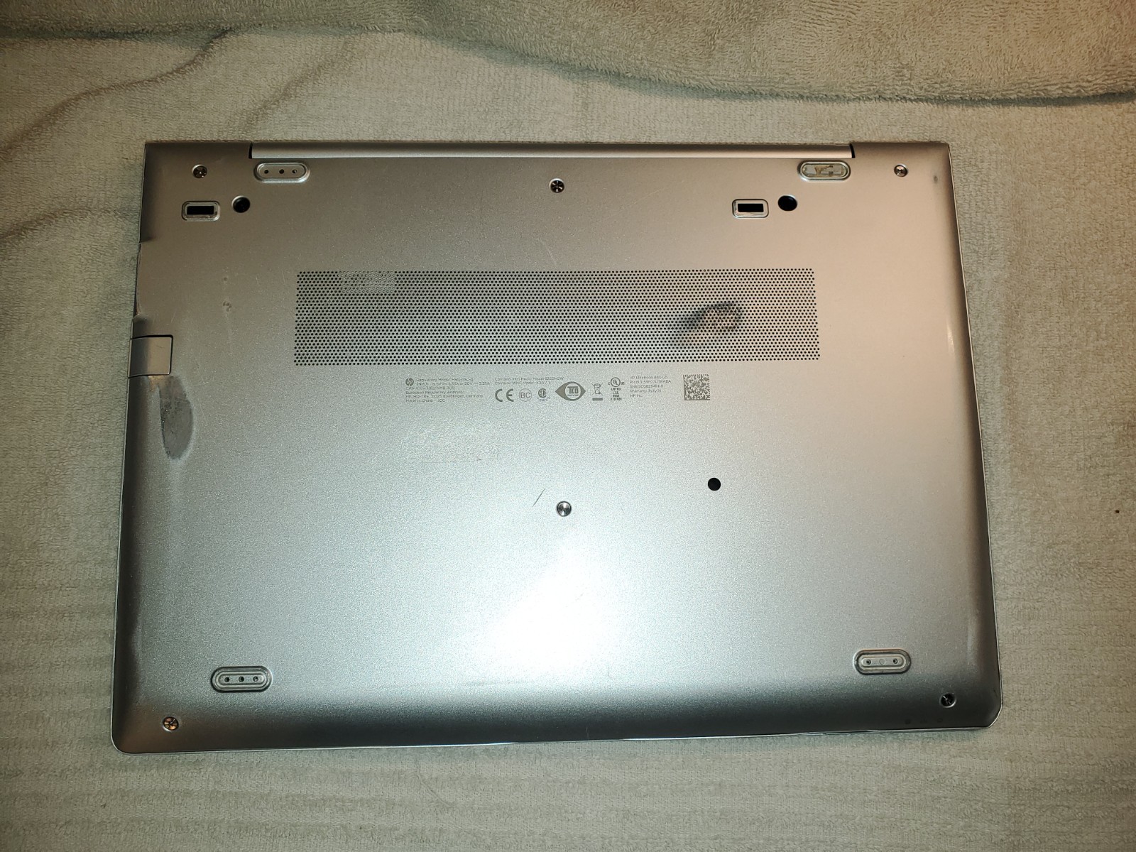 HP EliteBook 840 G5 Intel i5-8250U 256GB SSD 16GB RAM No OS/Power Supply