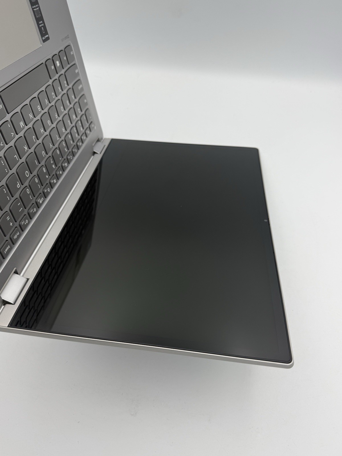 Lenovo IdeaPad C340 14” 14IML – Pentium 6405U/8GB RAM/512GB (READ DESC) 43C