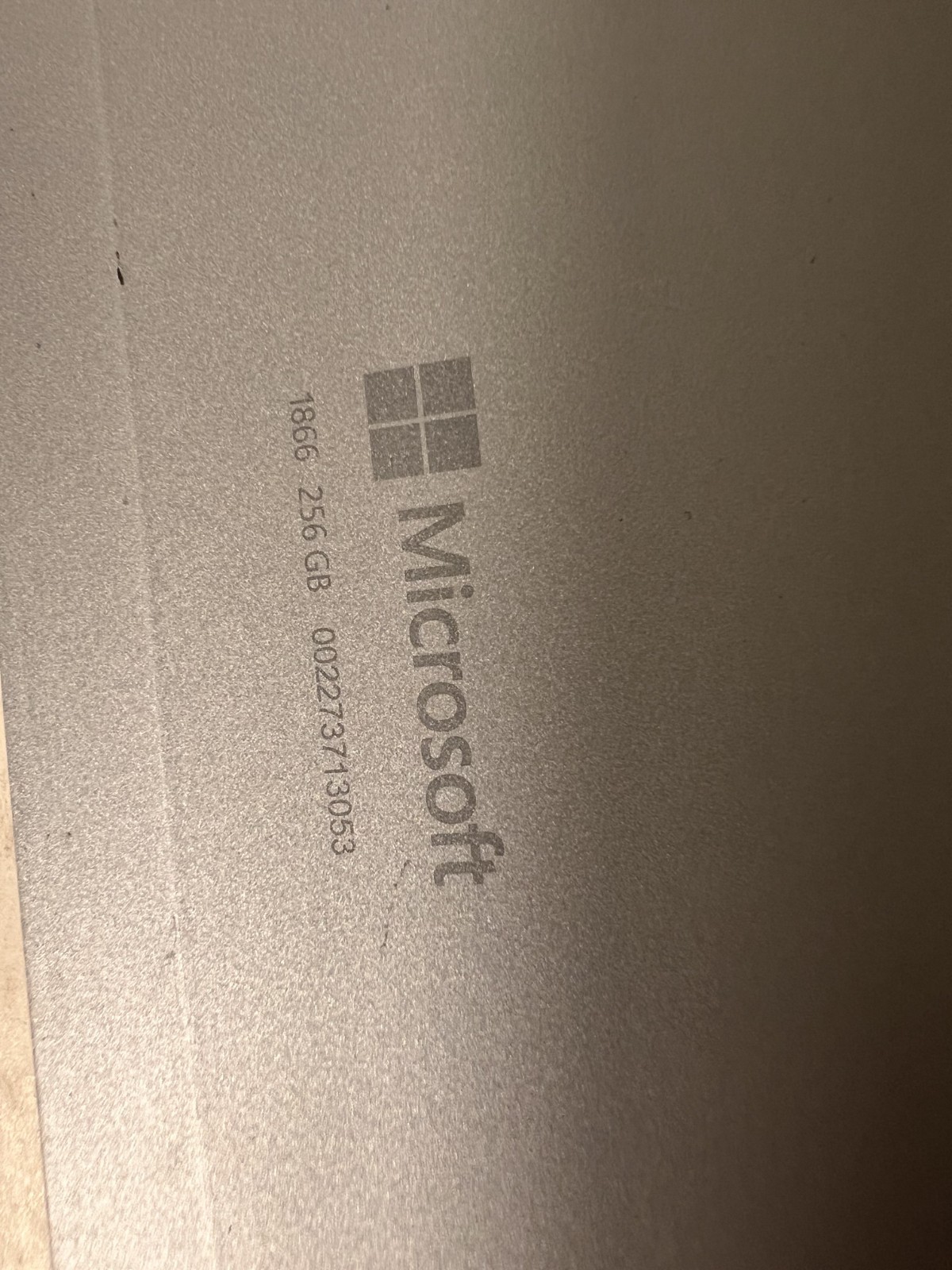 Microsoft Surface Pro 7 1866 Core i7-1065G7 1.3GHz 16GB 256GB Silver PLEASE READ