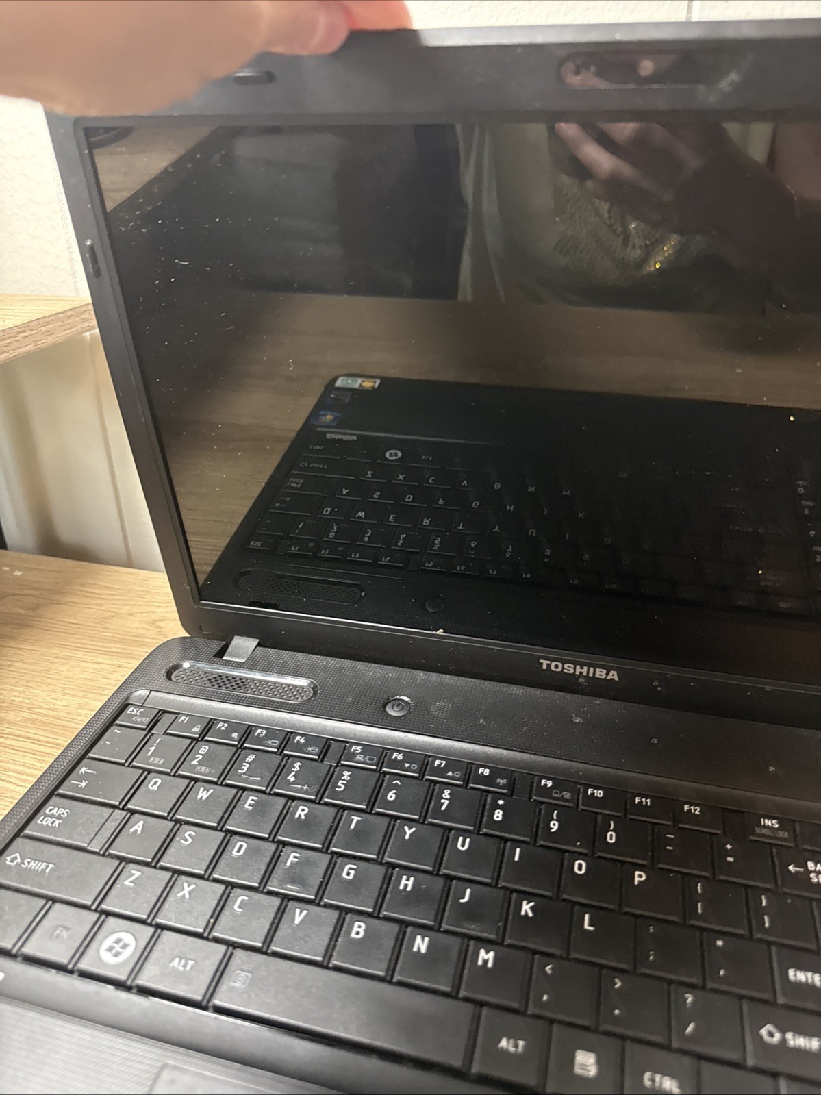 Toshiba Satellite C655D-S5200 15.6″ AMD C-50 1.00 GHz 6GB RAM 500GB HDD E5