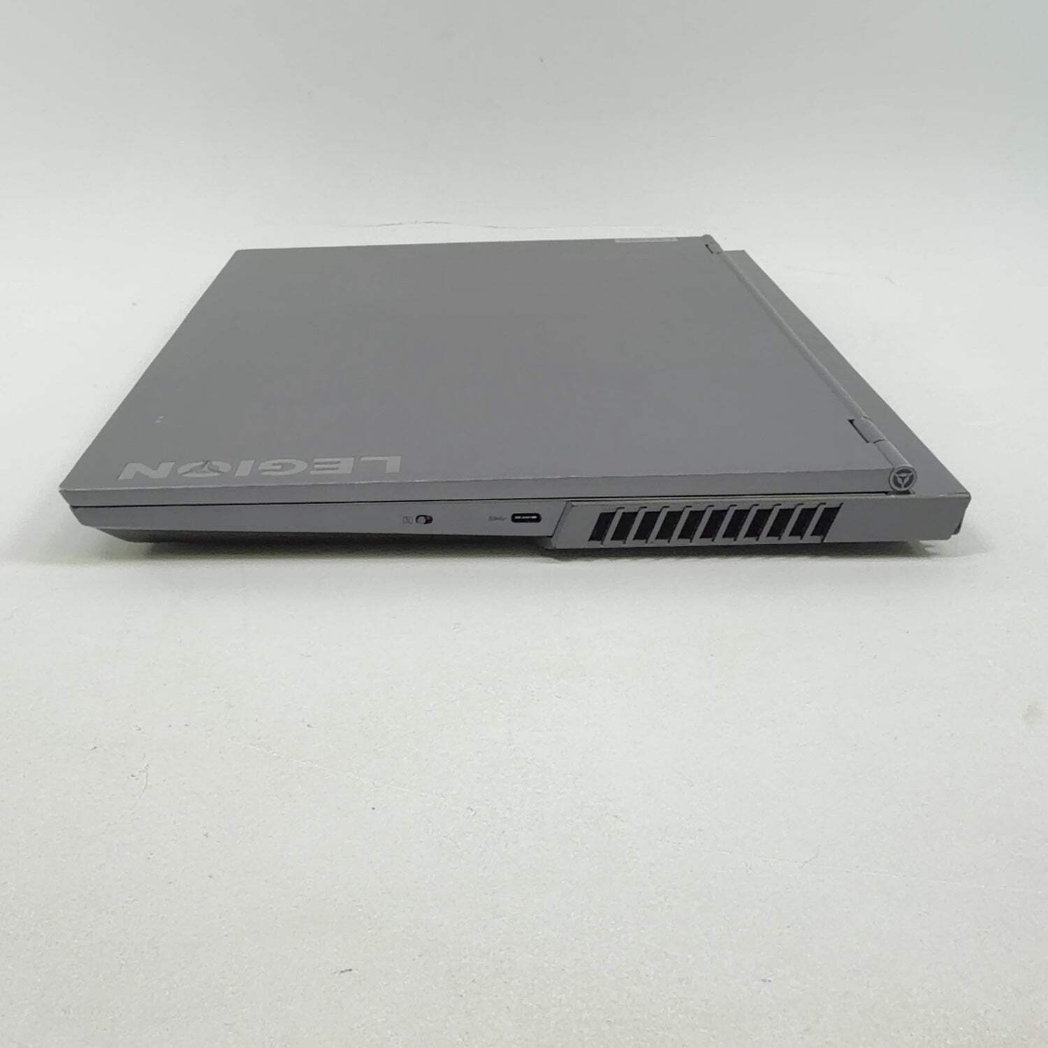 Lenovo Legion 7 16achg6 16″ Ryzen 9 5900HX 3.3GHz 32GB RAM 2TB SSD RTX 3080