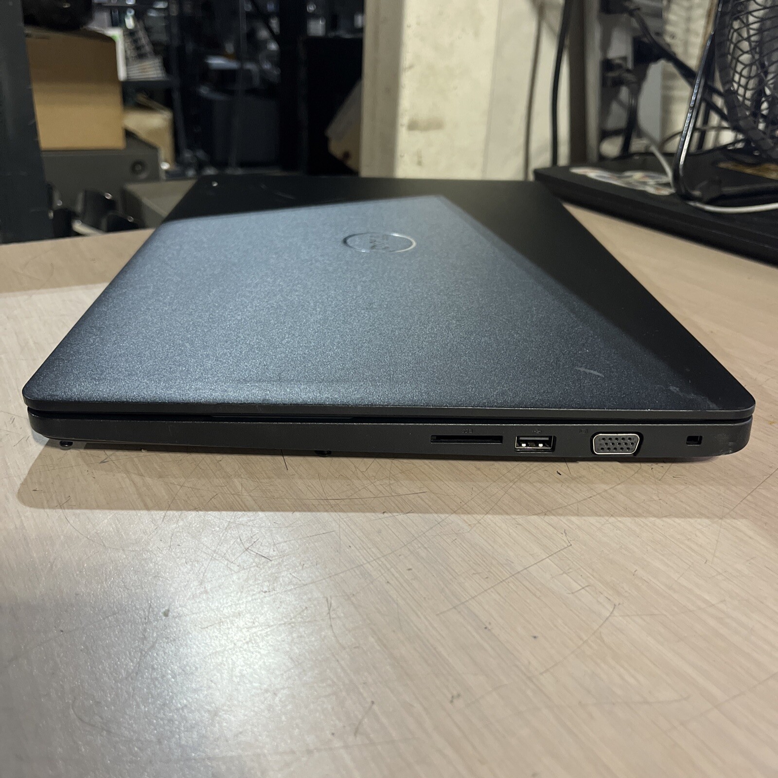 DELL LATITUDE 3580 INTEL CORE I3-6006U 2.00GHZ 4GB RAM NO HD