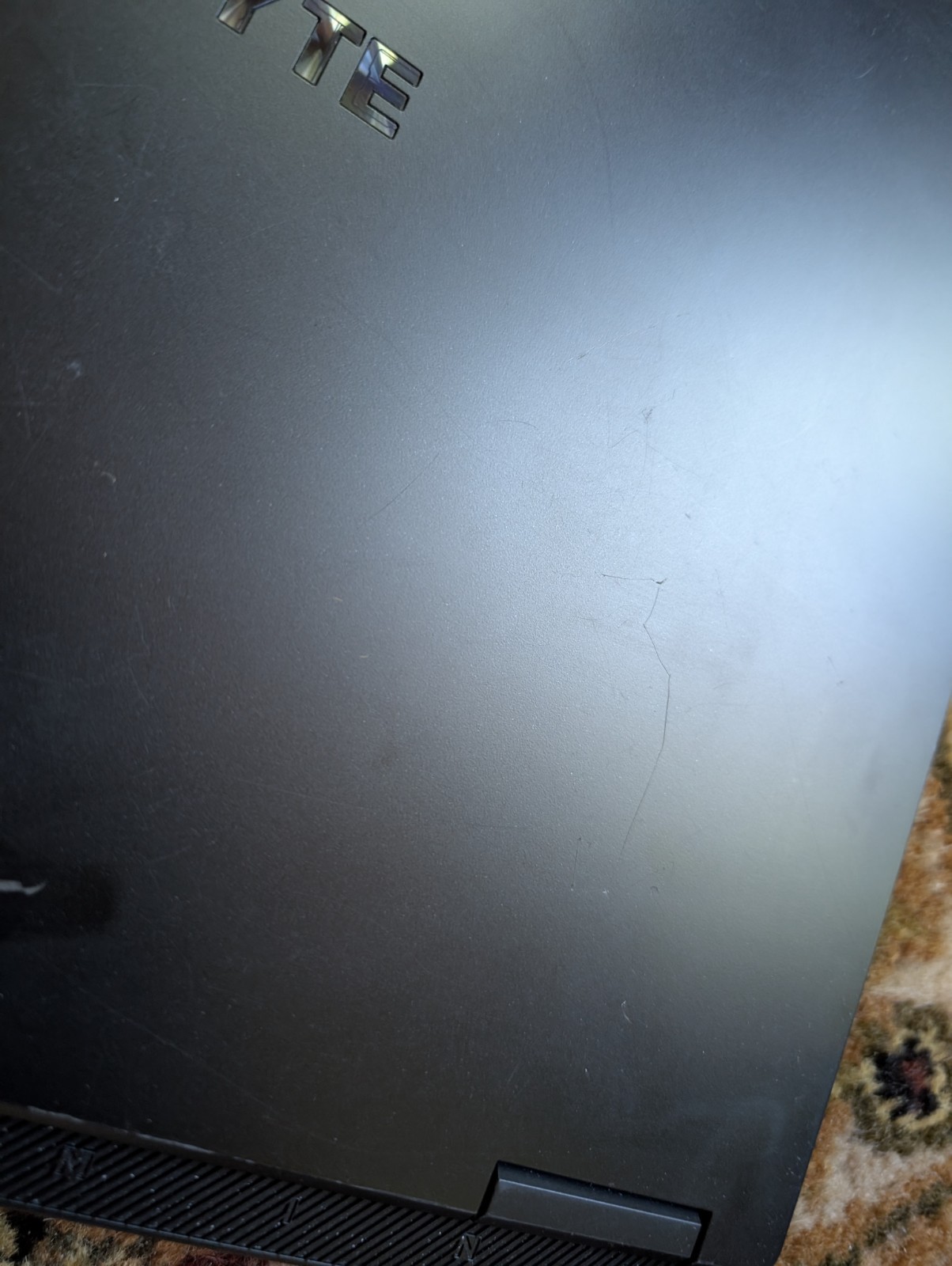 GIGABYTE Gaming A16 16 AMD Ryzen 7 260 16GB 1TB SSD RTX 5060 W11H Laptop