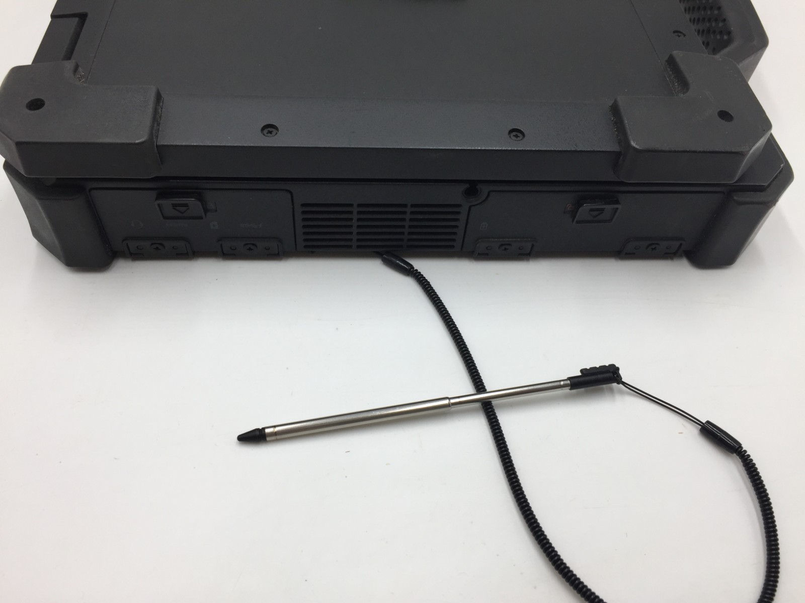 Dell Latitude Rugged Laptop Computer 8GB,Touchscreen,No HD,I5-6300U,CPU,Works