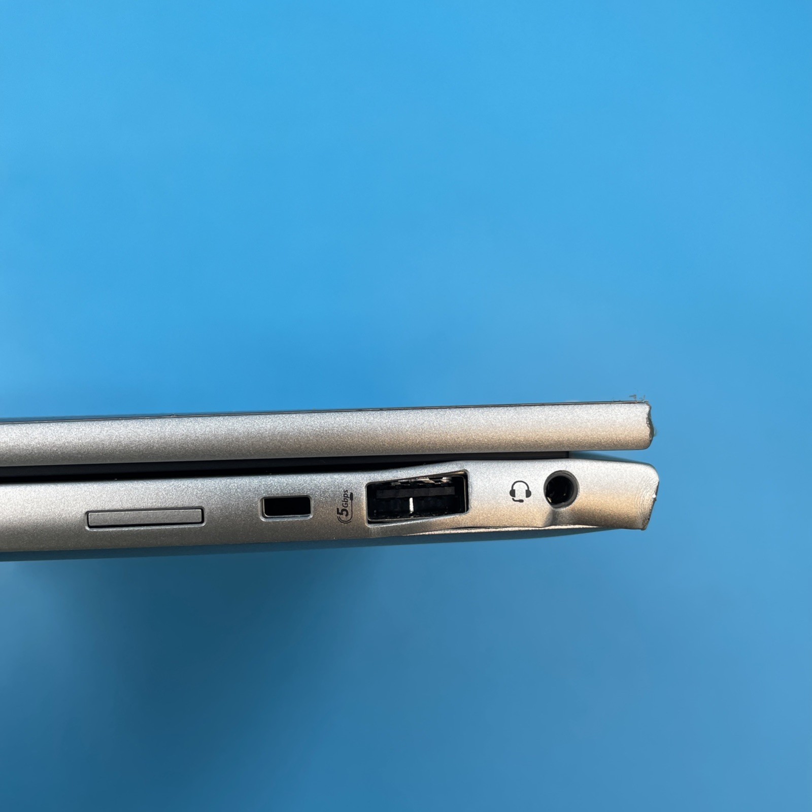 HP EliteBook 840 G11 | Ultra 5 135U | 32GB RAM | 512GB SSD | NO OS | 93%