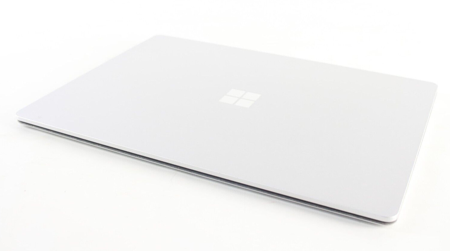 Microsoft Surface Laptop 4 13.5″ Ryzen 5 256GB SSD 8GB RAM Win 11 Pro (PC) C