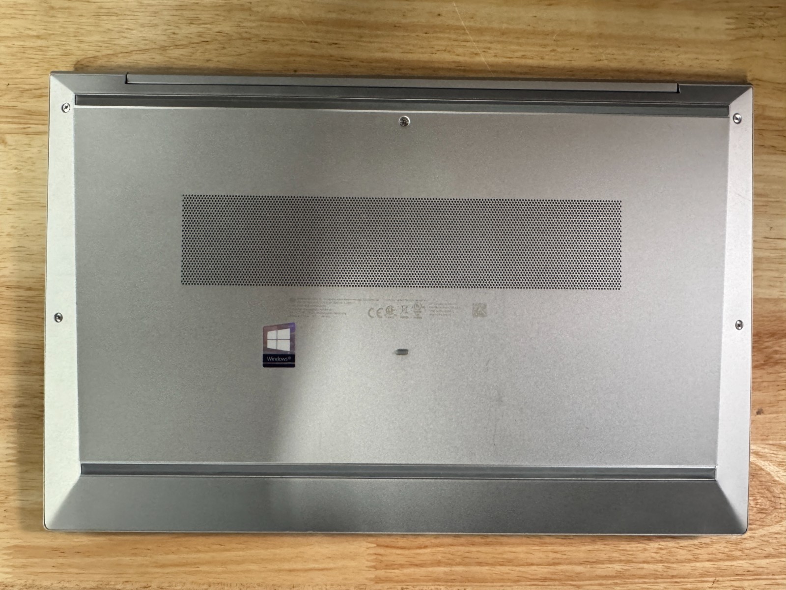 HP EliteBook 850 G7 i5-10210U 8GB DDR4 NO HDD / NO OS / NO Charger, Broken Key