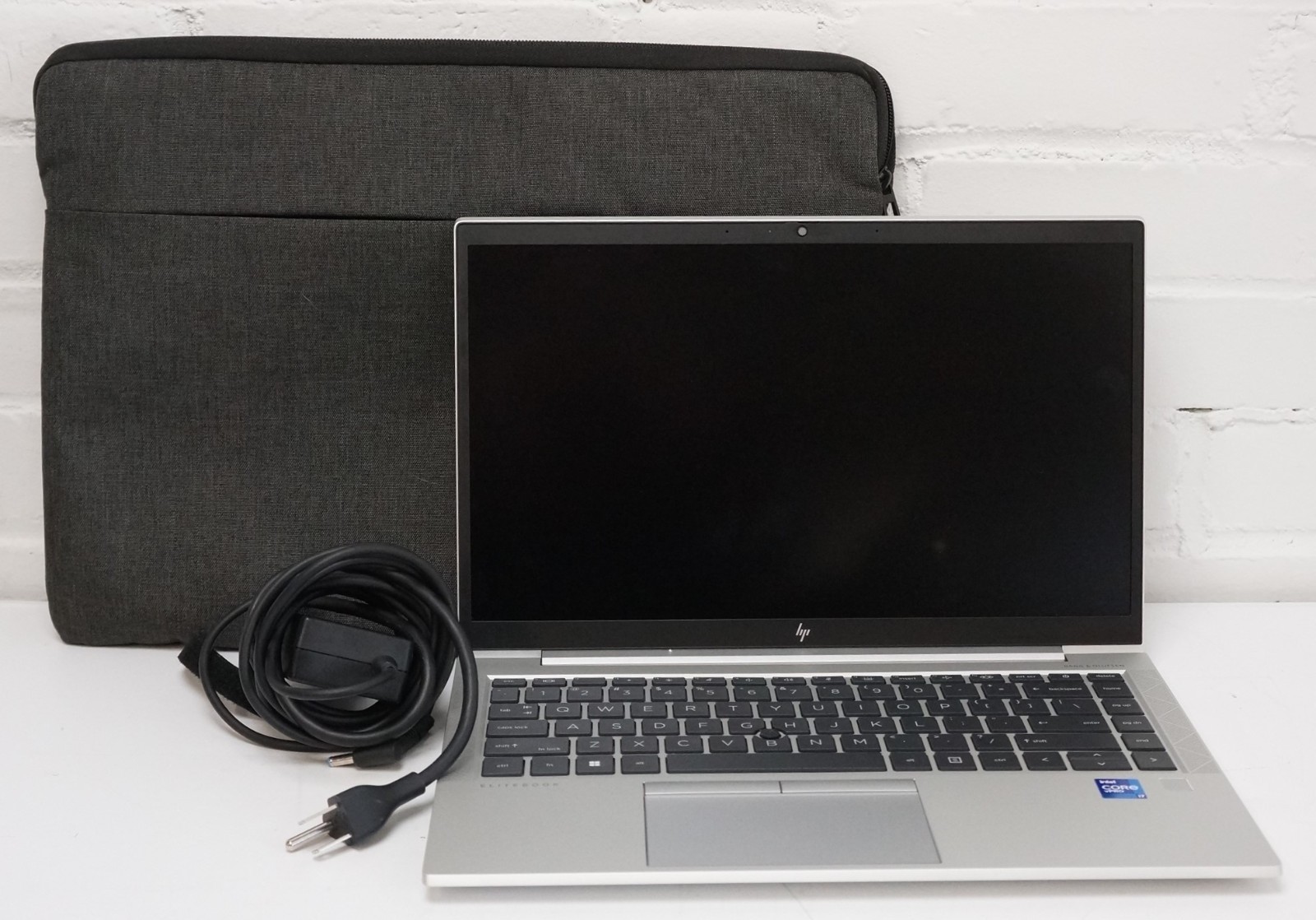 HP EliteBook 840 G8 14” Laptop Intel i7-1185G7 16GB RAM 238GB SSD Windows PC