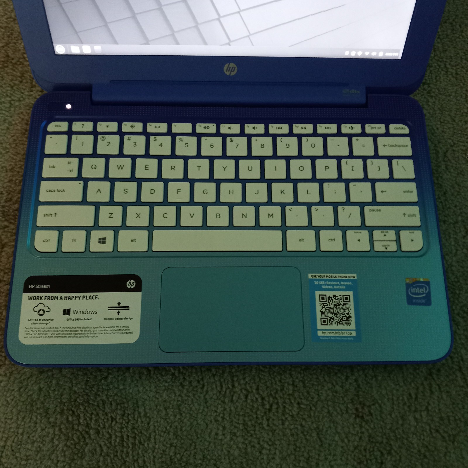 HP Stream 11-D010WM N2840 Intel Celeron 2GB Ram 32GB eMMC Linux Mint