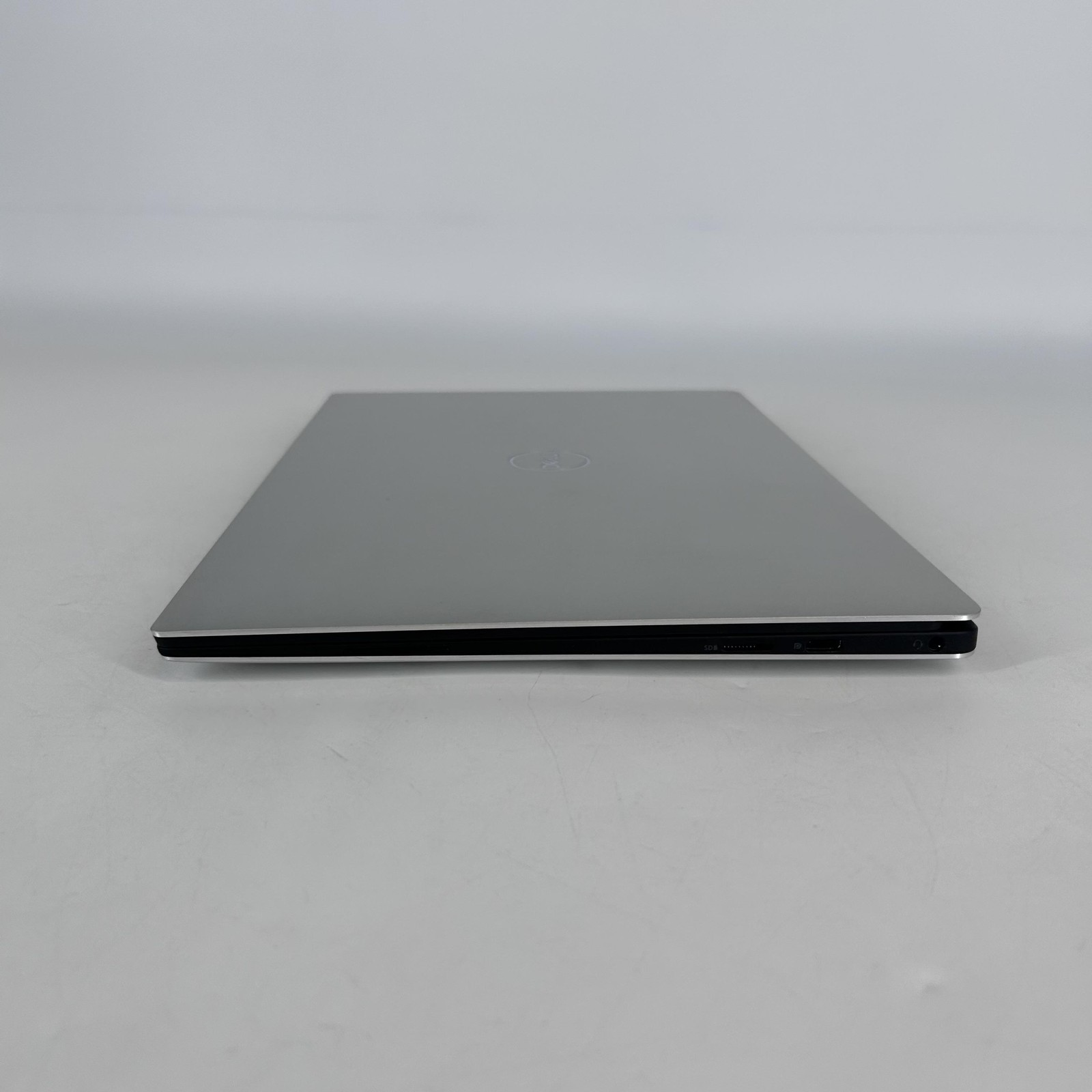 Dell XPS 13 9380 Gray 4K TOUCH i7-8565U 1.80GHz 16GB RAM 2TB SSD Very Good