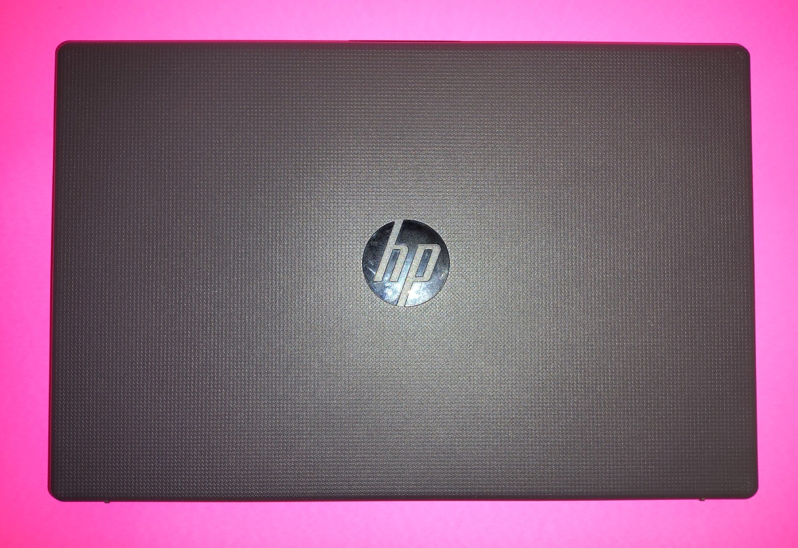 HP 255 G10 15.6″ AMD Ryzen 3 7320U 2.40GHz 8GB RAM DDR5 256GB SSD Laptop Win11