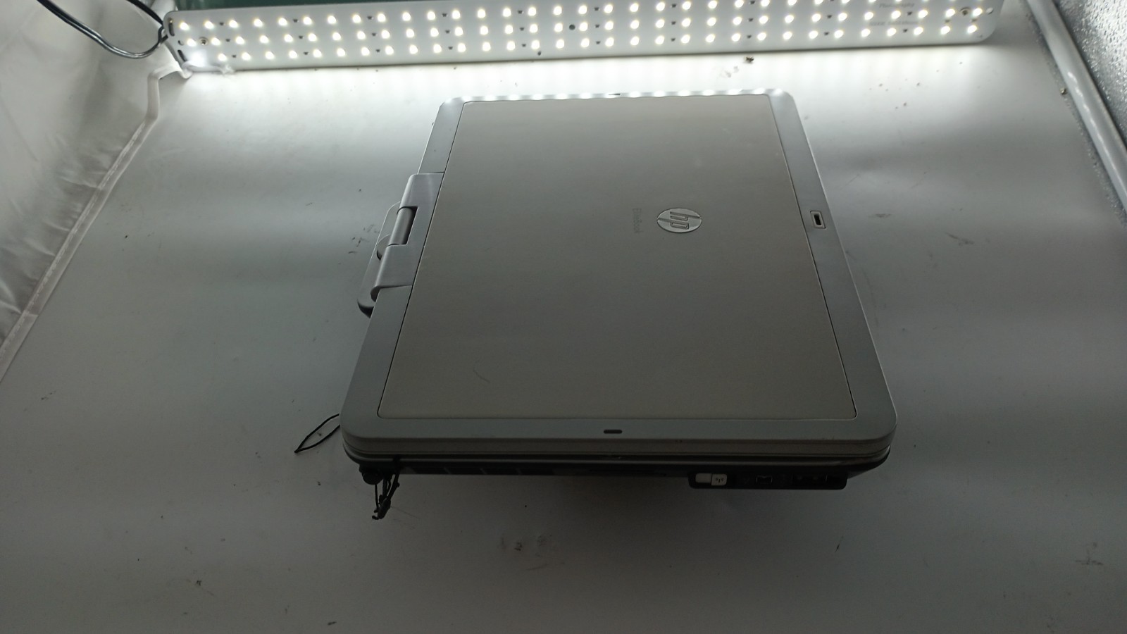 E001 EliteBook 2760p 2in1 w/charger&Stylus.i5-2520M.8GB.320GB HDD.12″Touch.W11