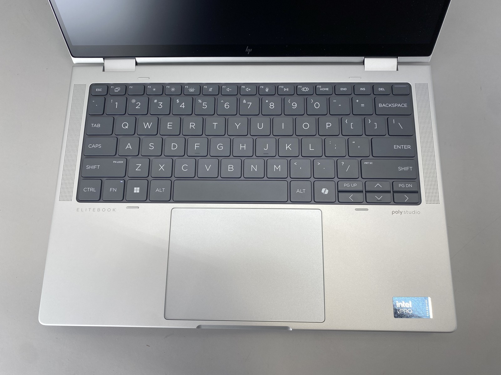 HP Laptop ELITE X360 1040 14 G11 2-IN-1 14″ Intel Core Ultra 7 165H 1TB