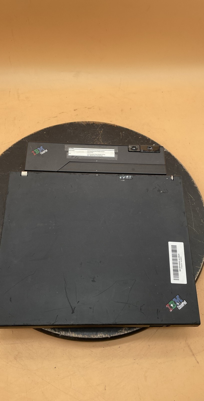 IBM ThinkPad T41 Type 2373-8AU 14” Intel No HDD w/ IBM 2878 Docking Station