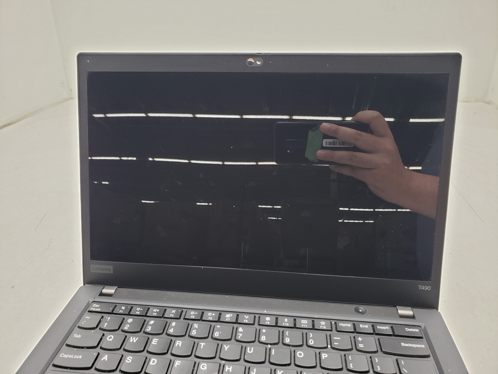 Lenovo ThinkPad T490 Intel Core i7-8565U 16GB RAM 256GB SSD 14″ FHD Laptop Win11