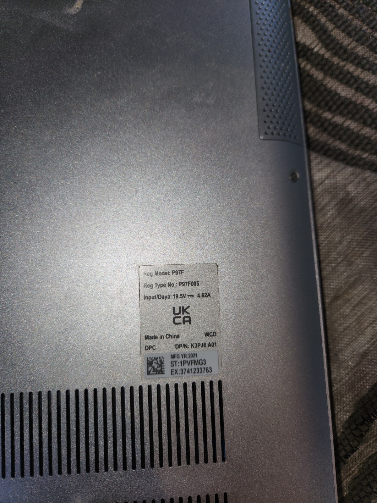 Dell Inspiron 15 7506 15.6″ (256GB SSD, Intel Core i5-1135G7, 2.40GHz, 8GB RAM)