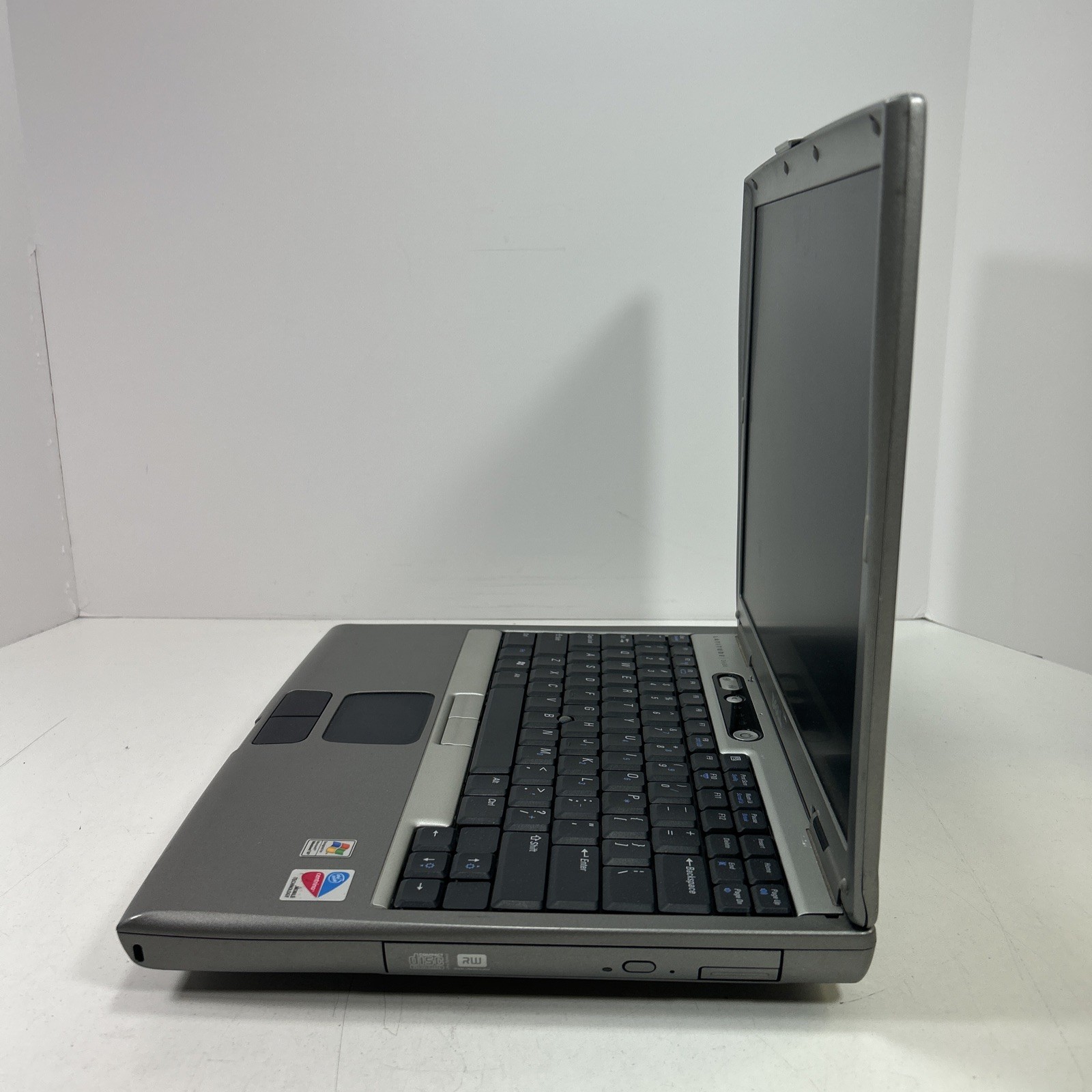 Vintage Dell Latitude D600 Laptop Pentium 1.4GHz 256MB Ram 75GB HDD Win XP Pro