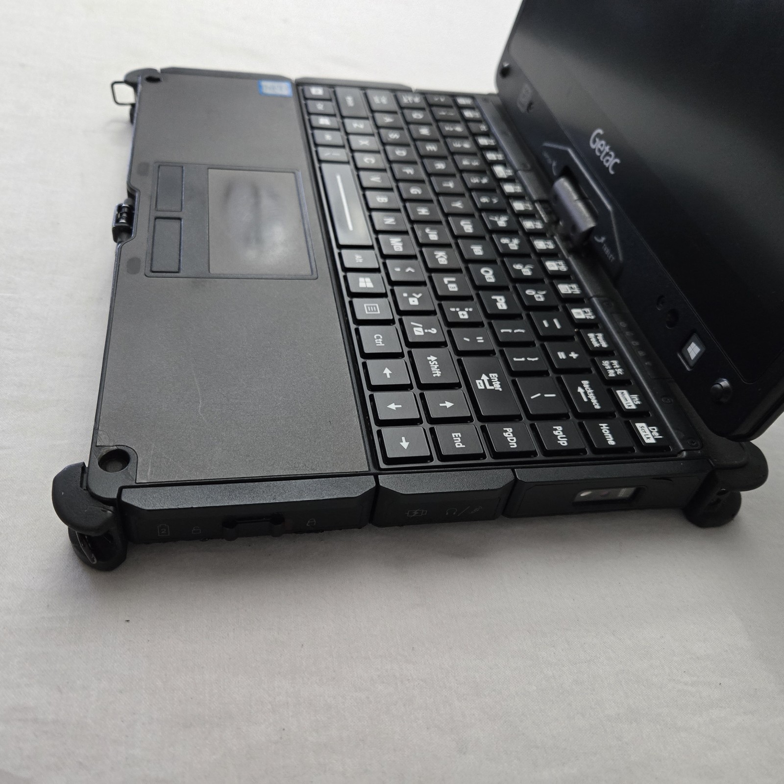Getac V110 G5 Rugged Toughbook i7-8665U 256GB SSD 8GB Win11 4G – GPS — Grade C
