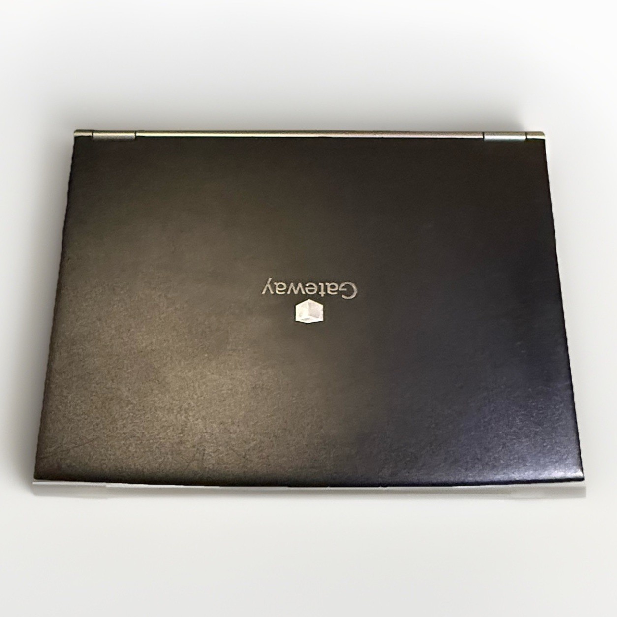 Gateway W340UA Laptop 15.4” Untested Windows Vista Era Notebook Parts Or Repair