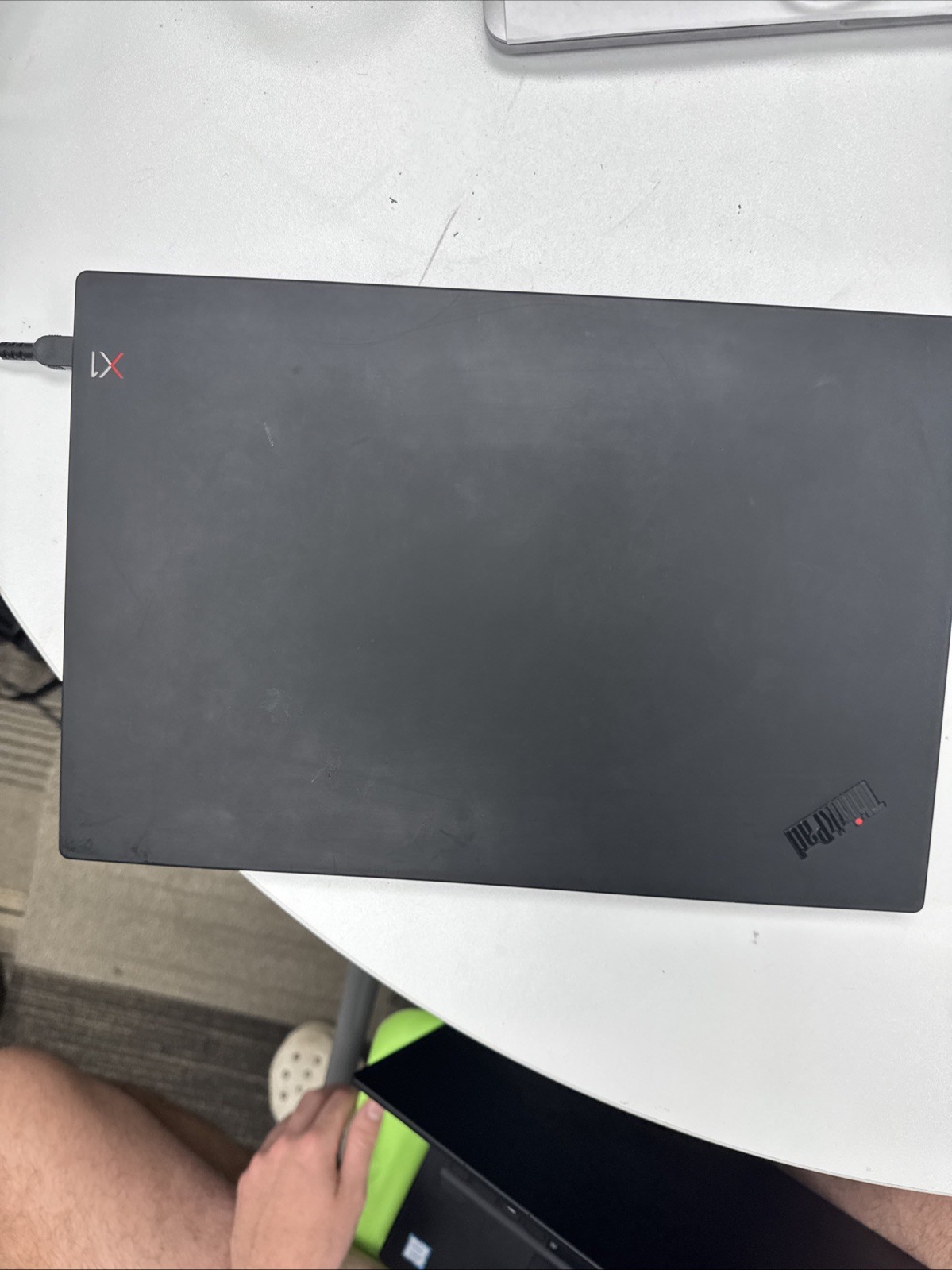lenovo thinkpad x1 carbon gen 7 i5 (boots to bios)