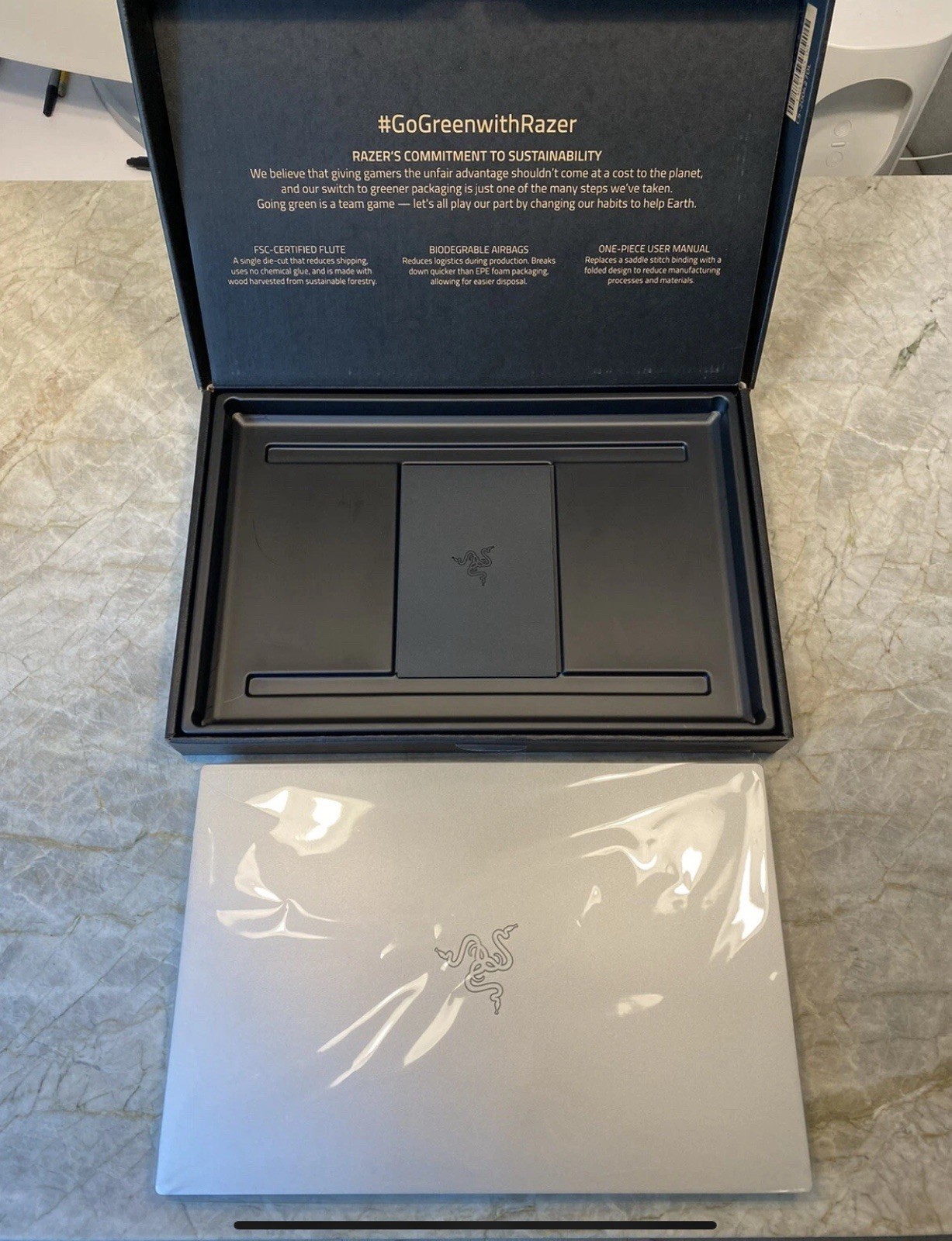Razer Blade 15 Studio 4K OLED Laptop Quadro RTX 5000, 32GB RAM